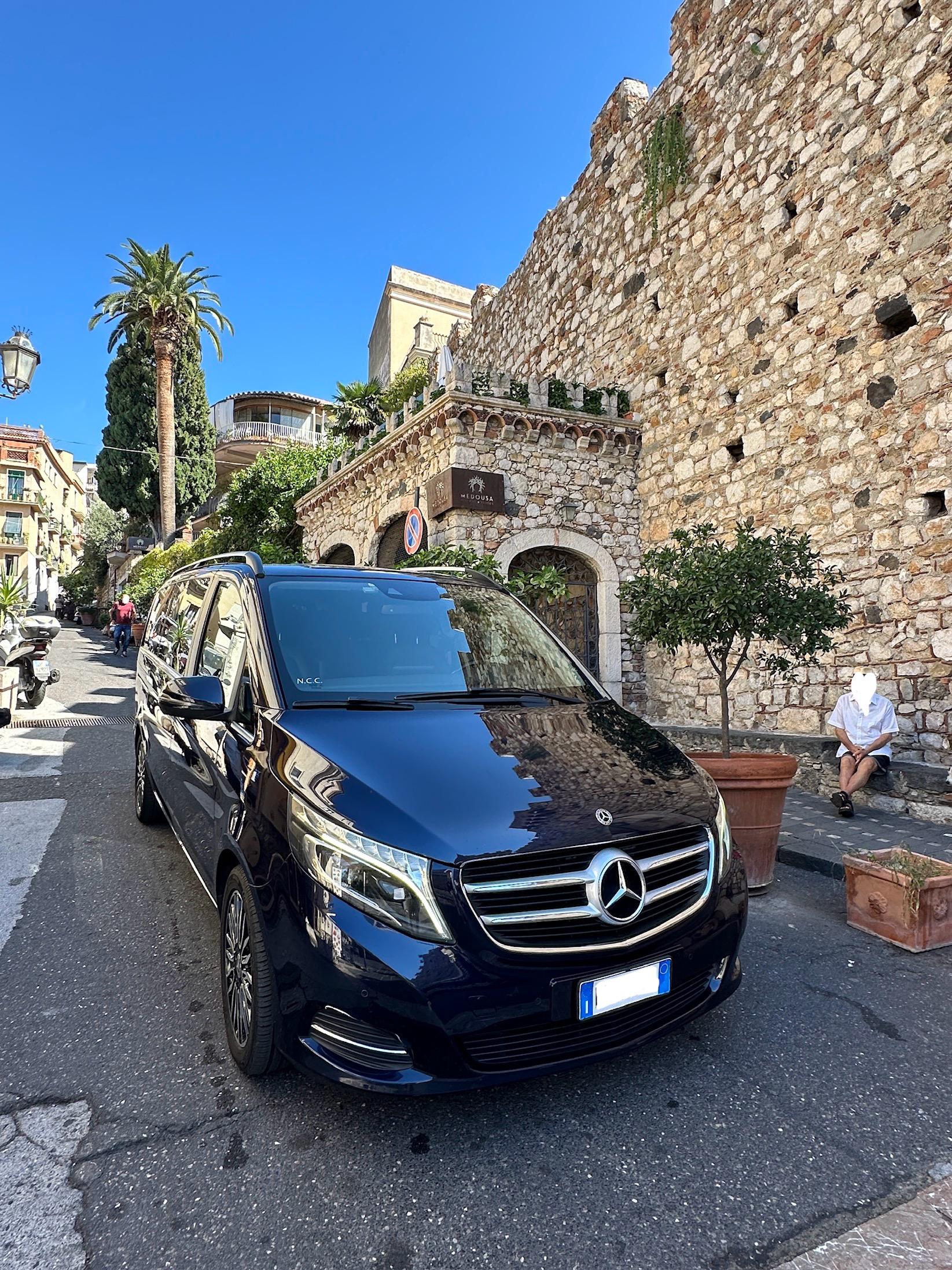 Private Airport Transfer: Catania to Syracuse & Ortigia