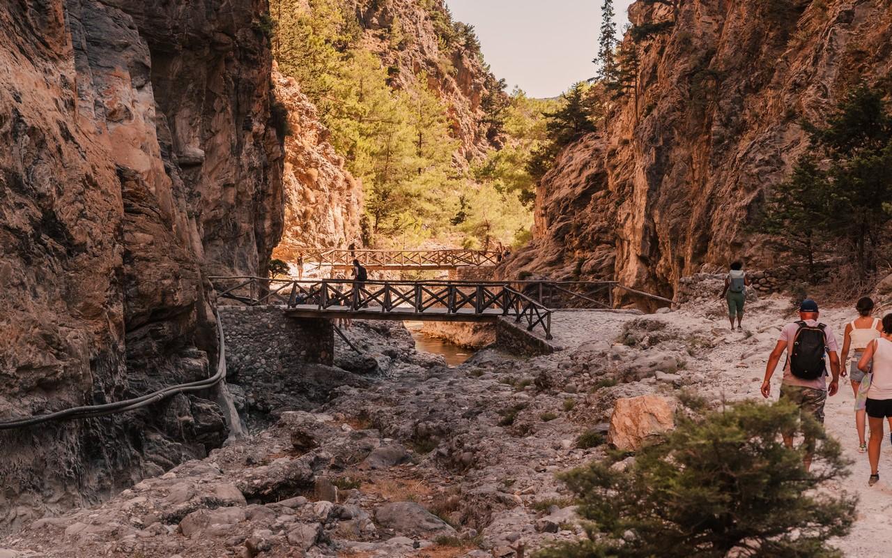 Samaria Gorge hike Crete — Xyloskalo descent, Iron Gates Sideroportes, kri-kri ibex, Agia Roumeli Libyan Sea — image 70