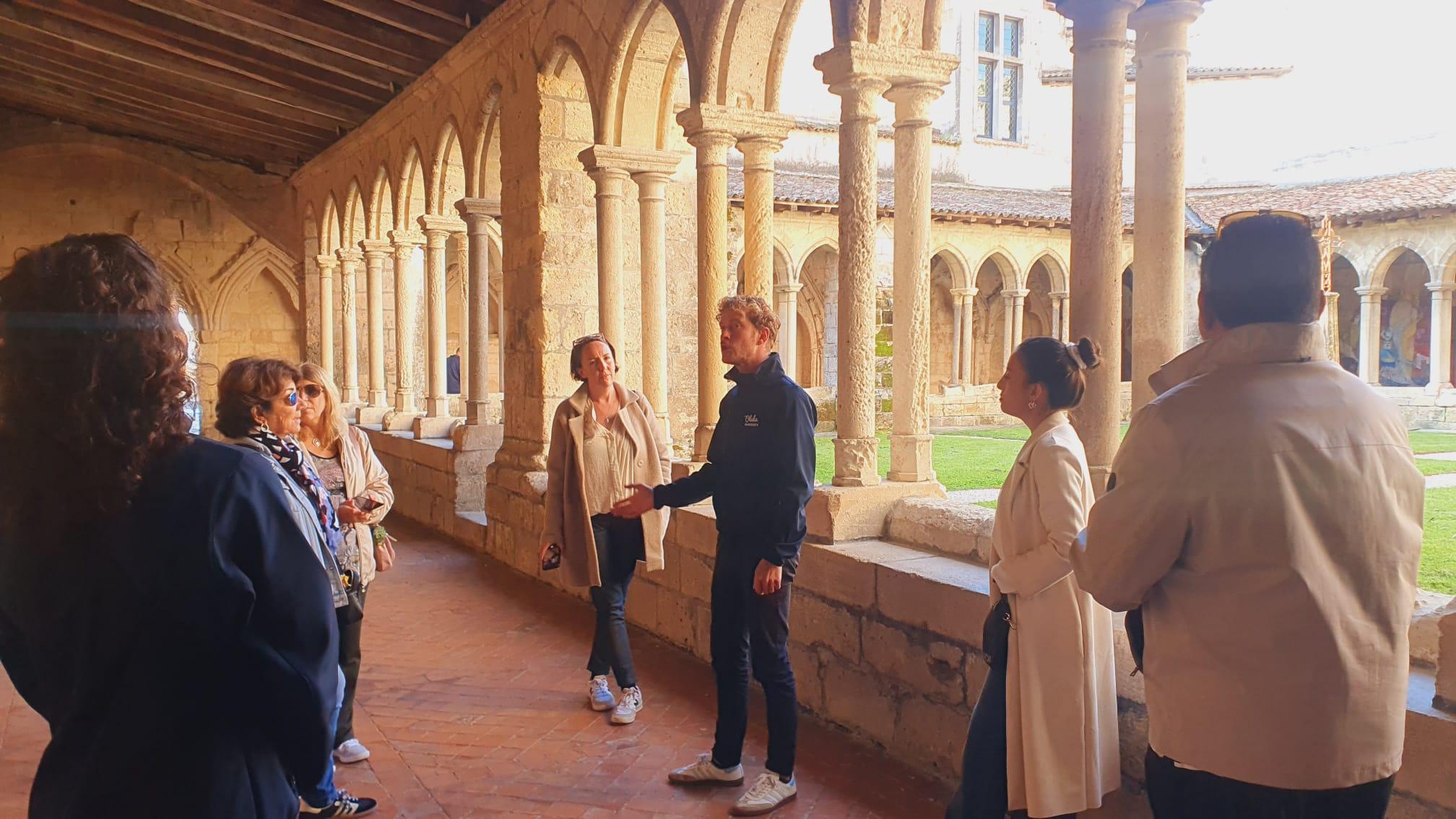 wine tour in Bordeaux — photo 13