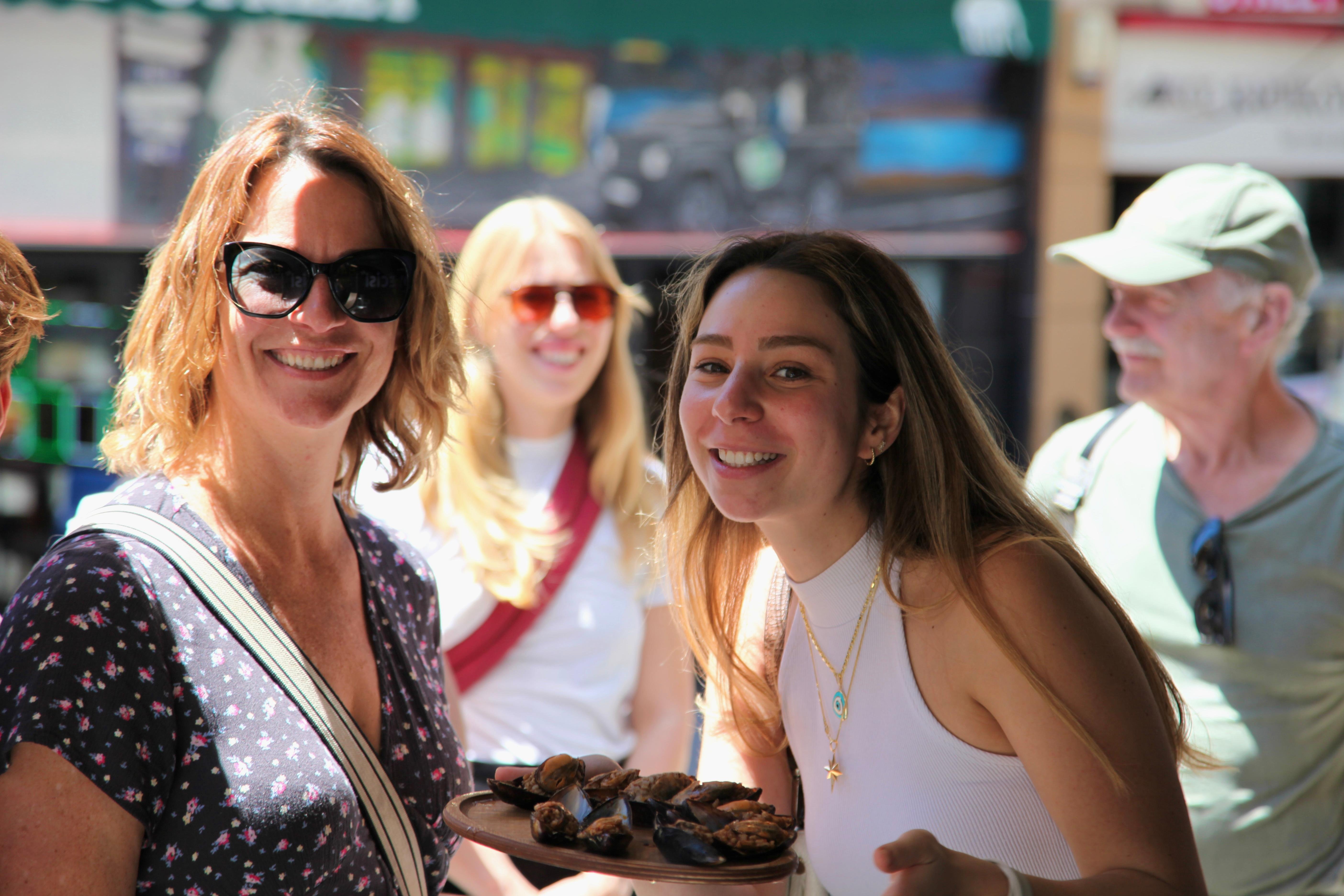 Istanbul Food Tour: Europe to Asia by Ferry
