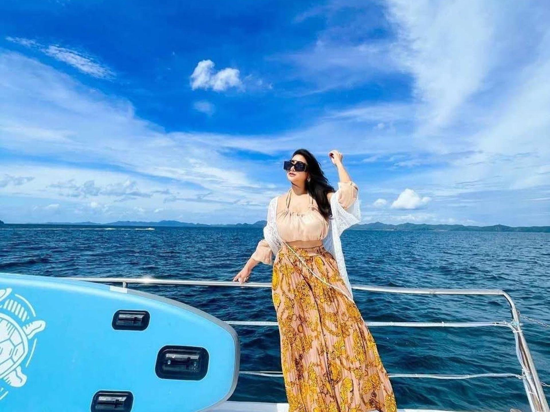 Phuket: Sunset Catamaran Cruise to Coral Island