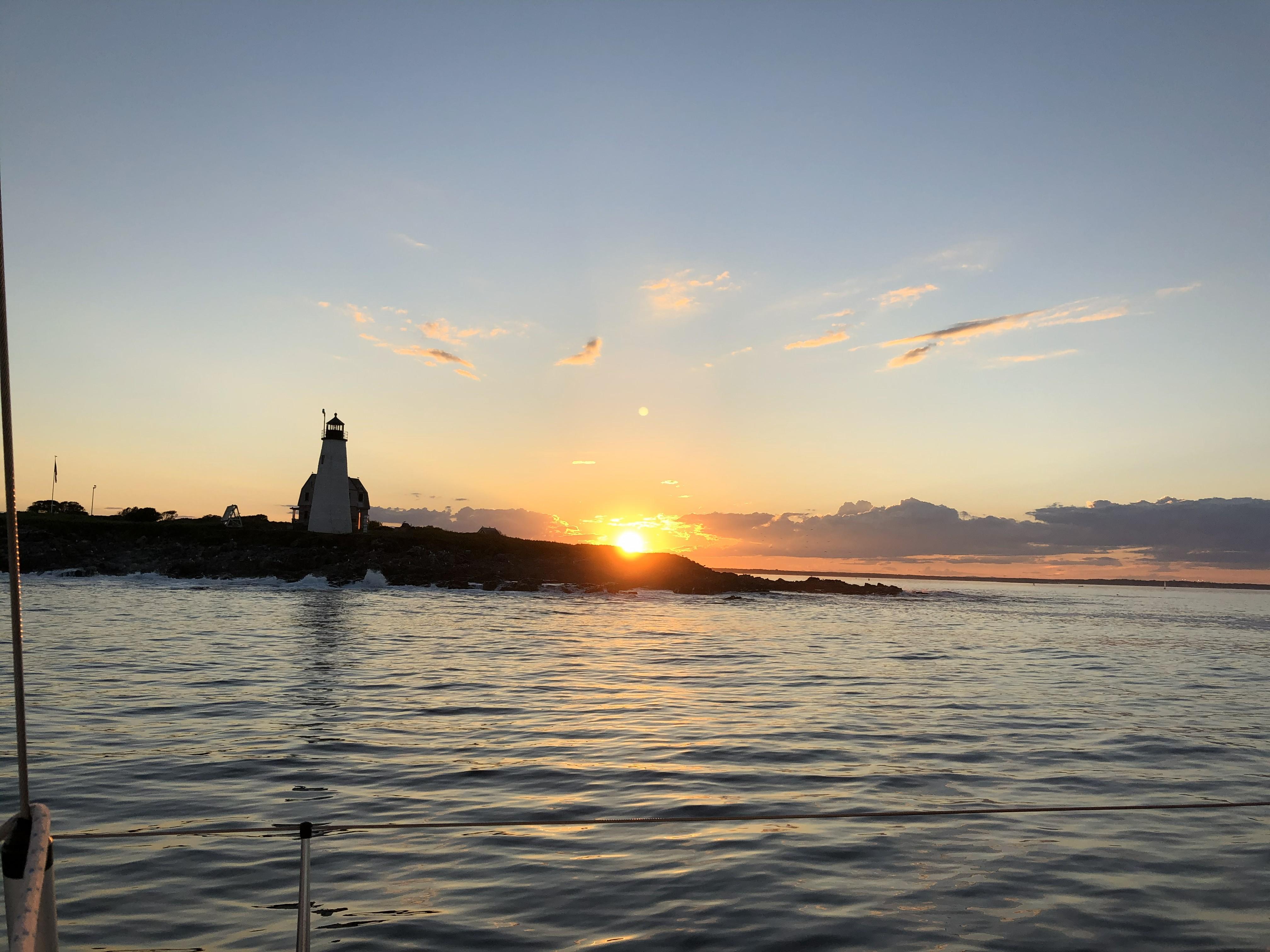 Portland Private Powerboat Sunset Cruise – Casco Bay