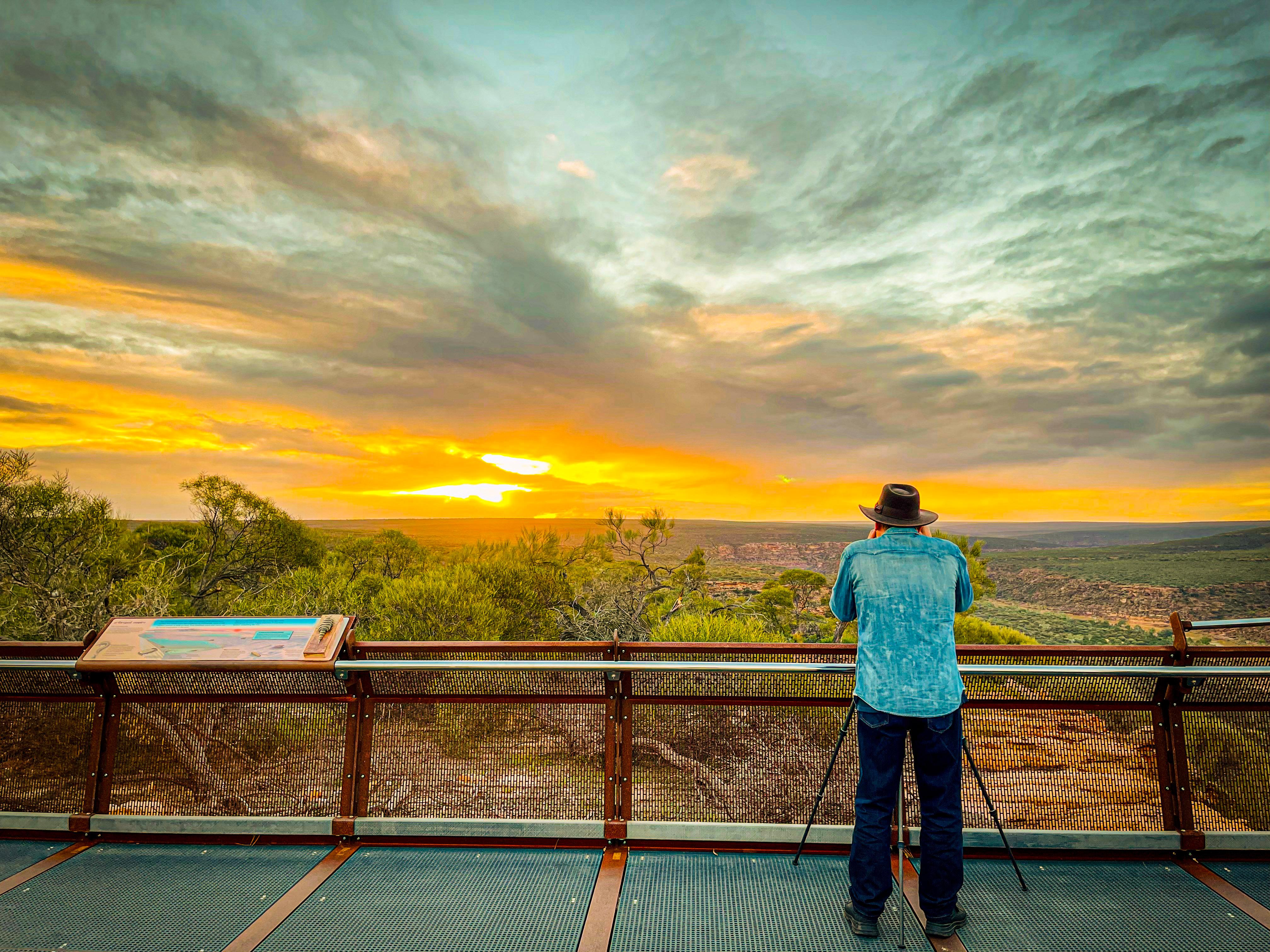 Kalbarri Skywalk Sunset & Stargazing Experience