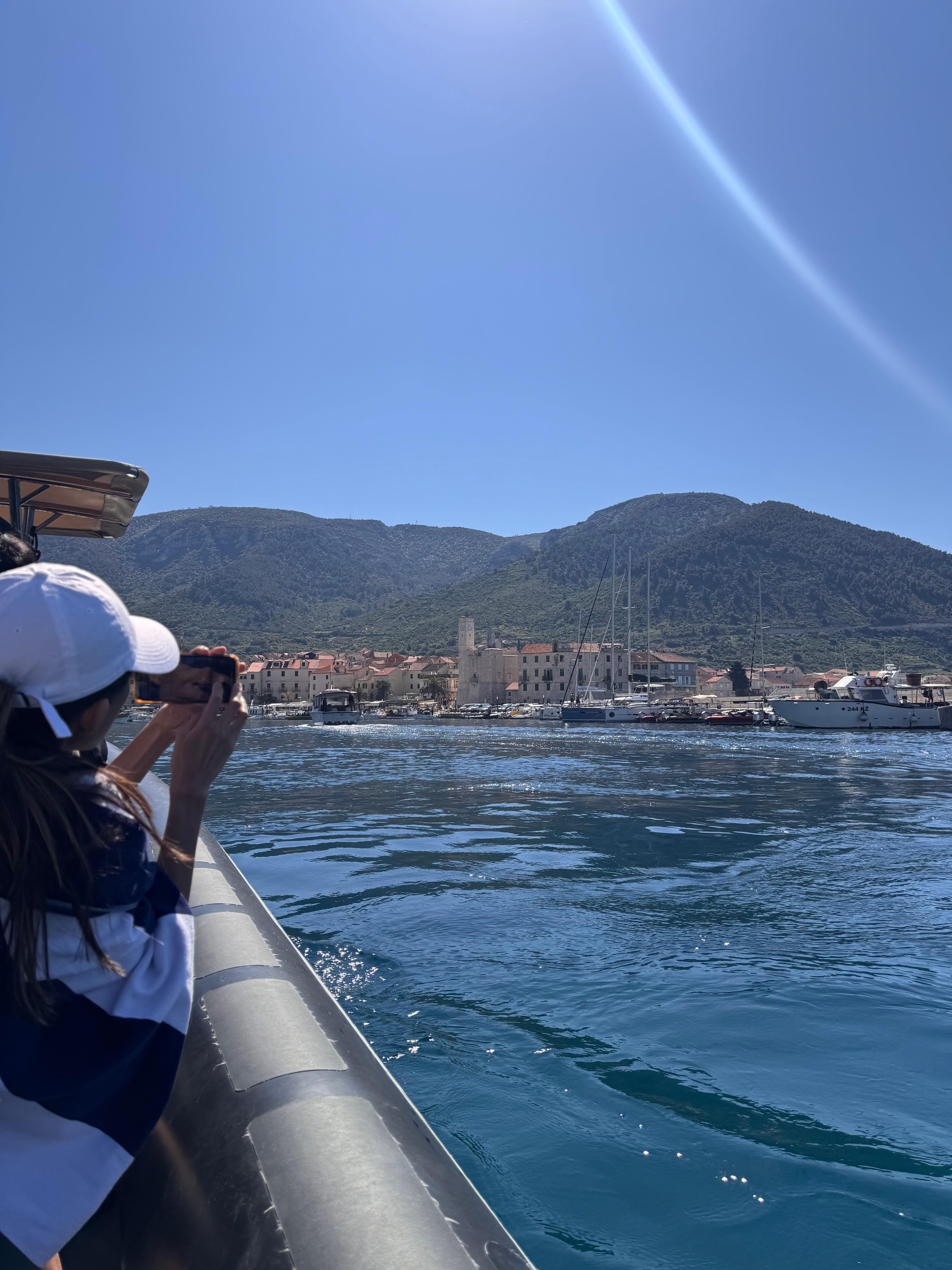 Split: 5 Islands Speedboat Adventure & Blue Cave