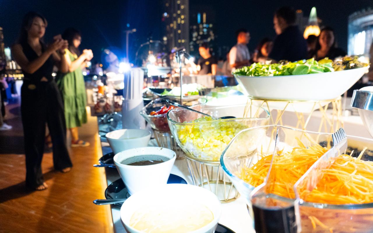 Bangkok Luxury Chao Phraya River Dinner Cruise