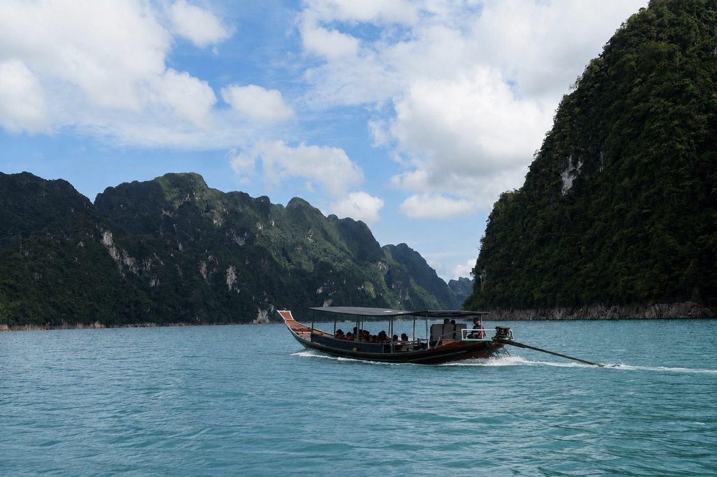 Cheow Lan Lake Full-Day Longtail Boat Tour with Floating Lunch