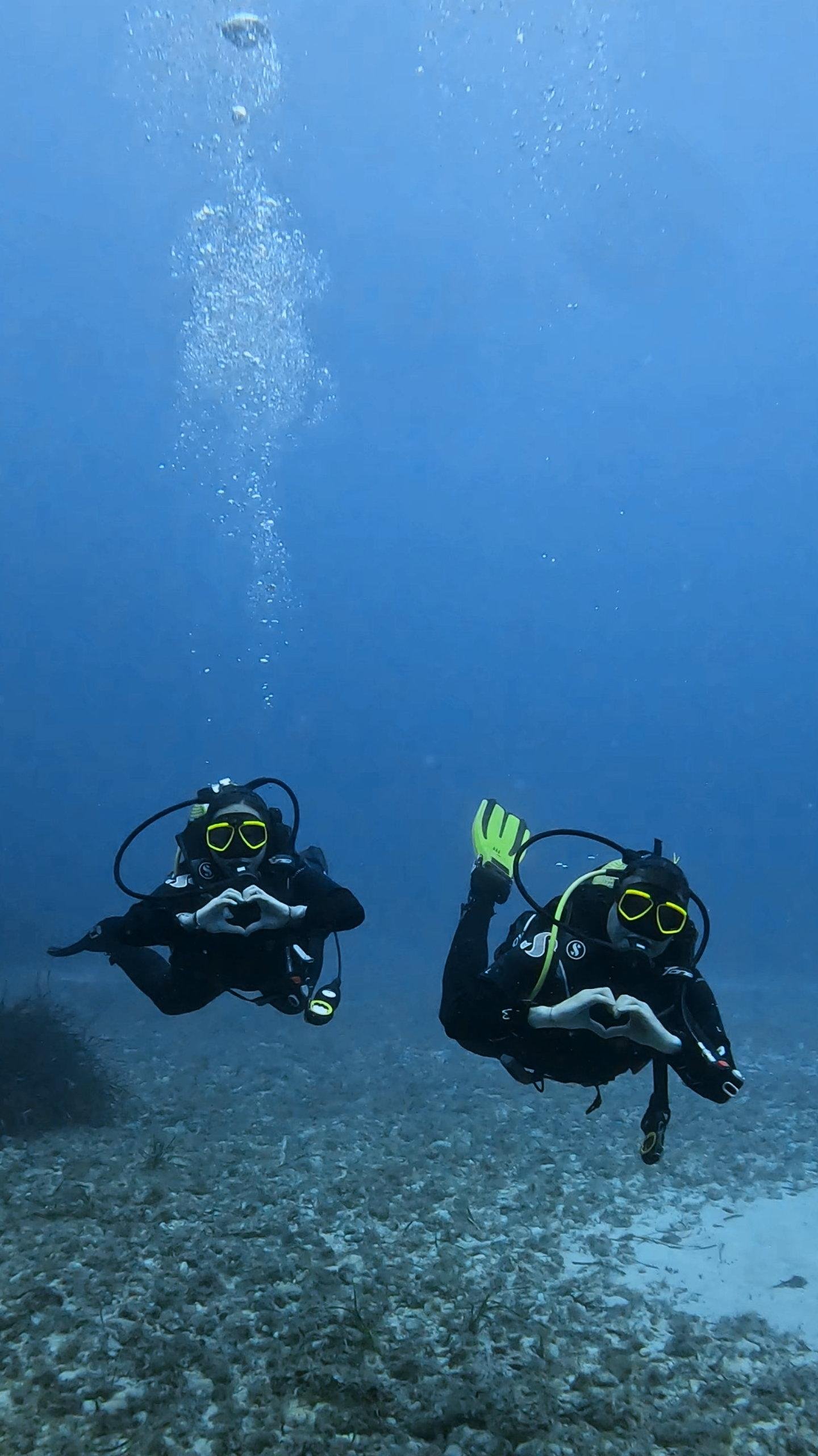 Beginner Scuba Diving Experience in Portocolom