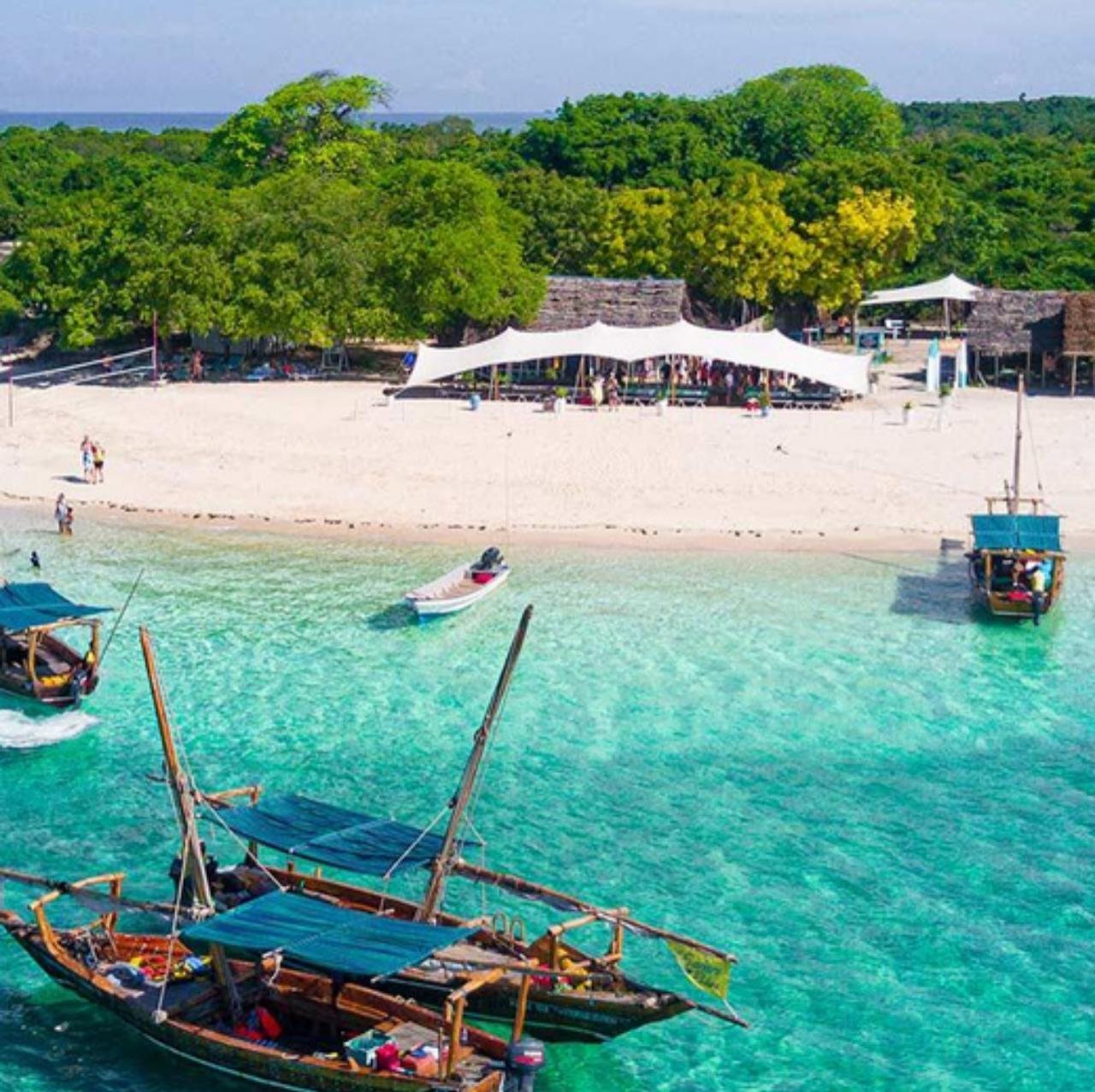Zanzibar Safari Blue Royal Cruise – Full-Day Island & Snorkel Adventure