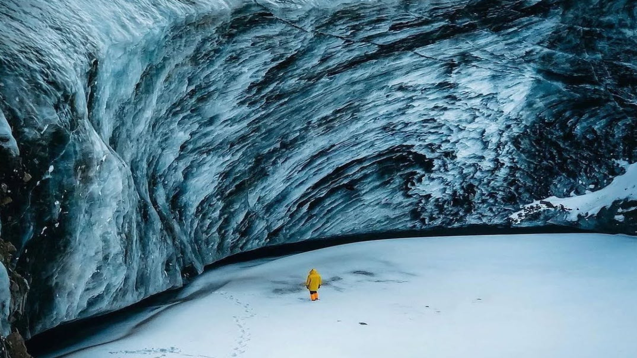 Bogdanovich Glacier and Oktyabrskaya Ice Cave Adventure