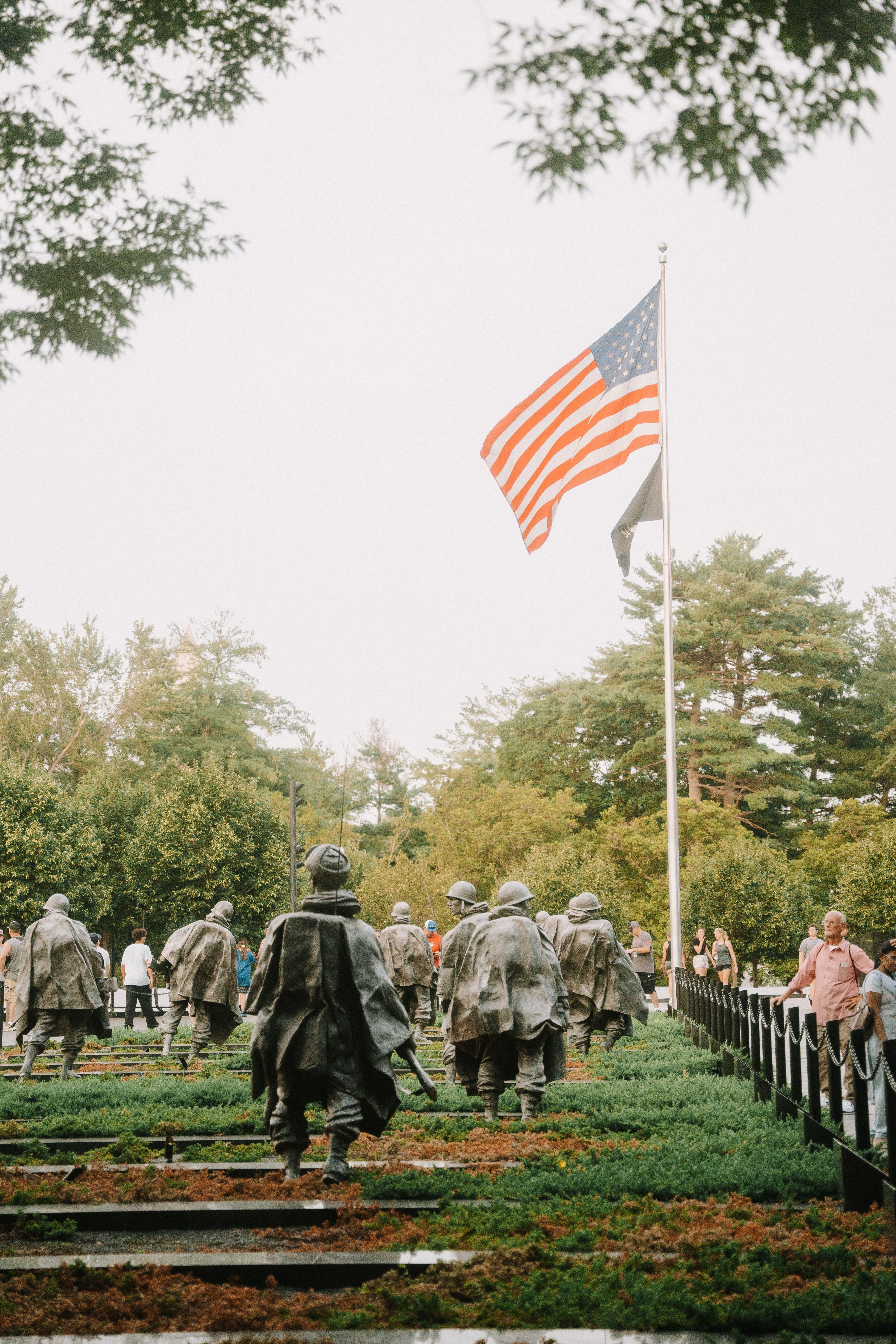 DC Sunset Monuments & Memorials Walking Tour