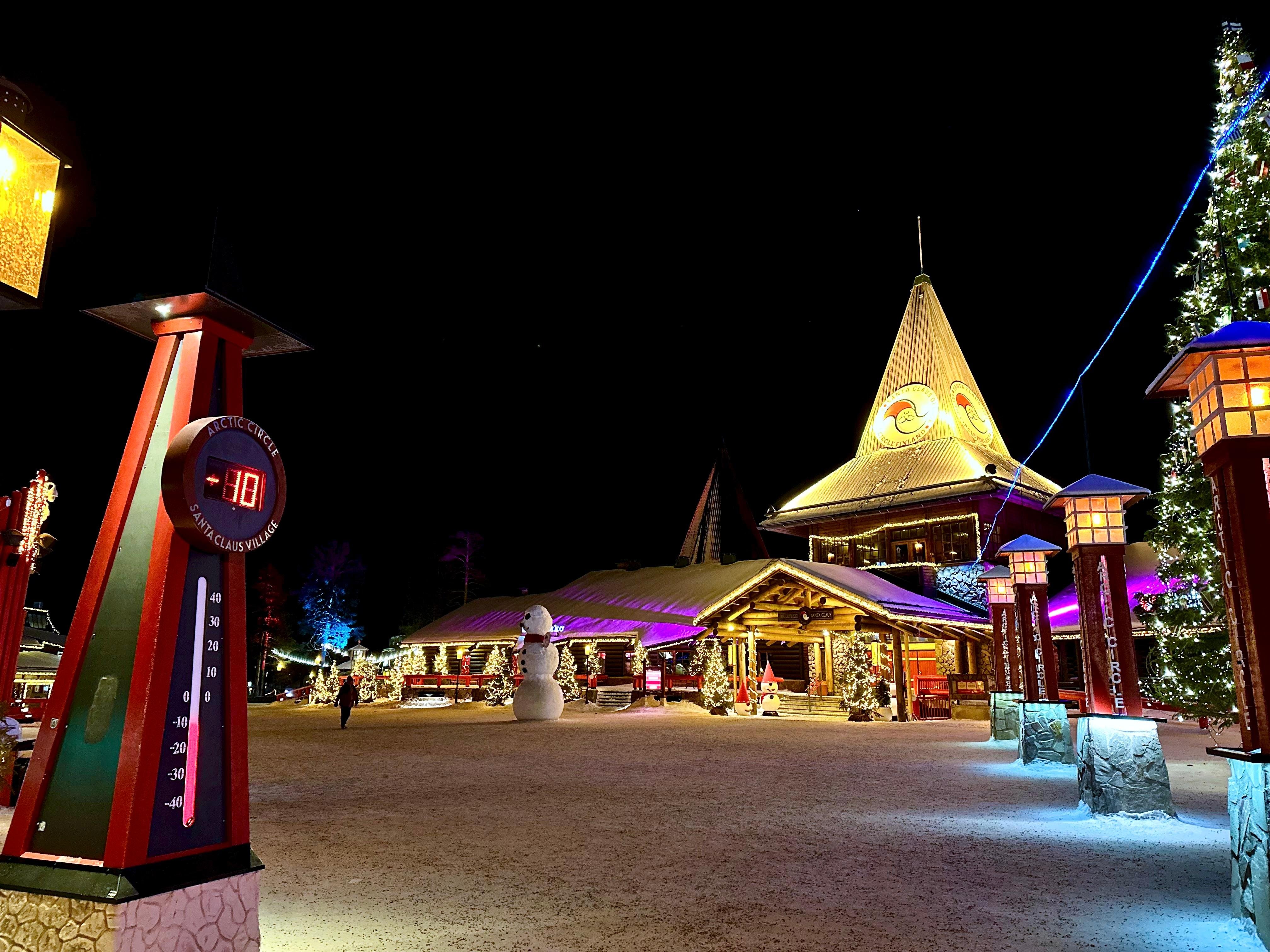 Private Lapland Day Tour: Santa's Village, Reindeer & Arctic Wildlife
