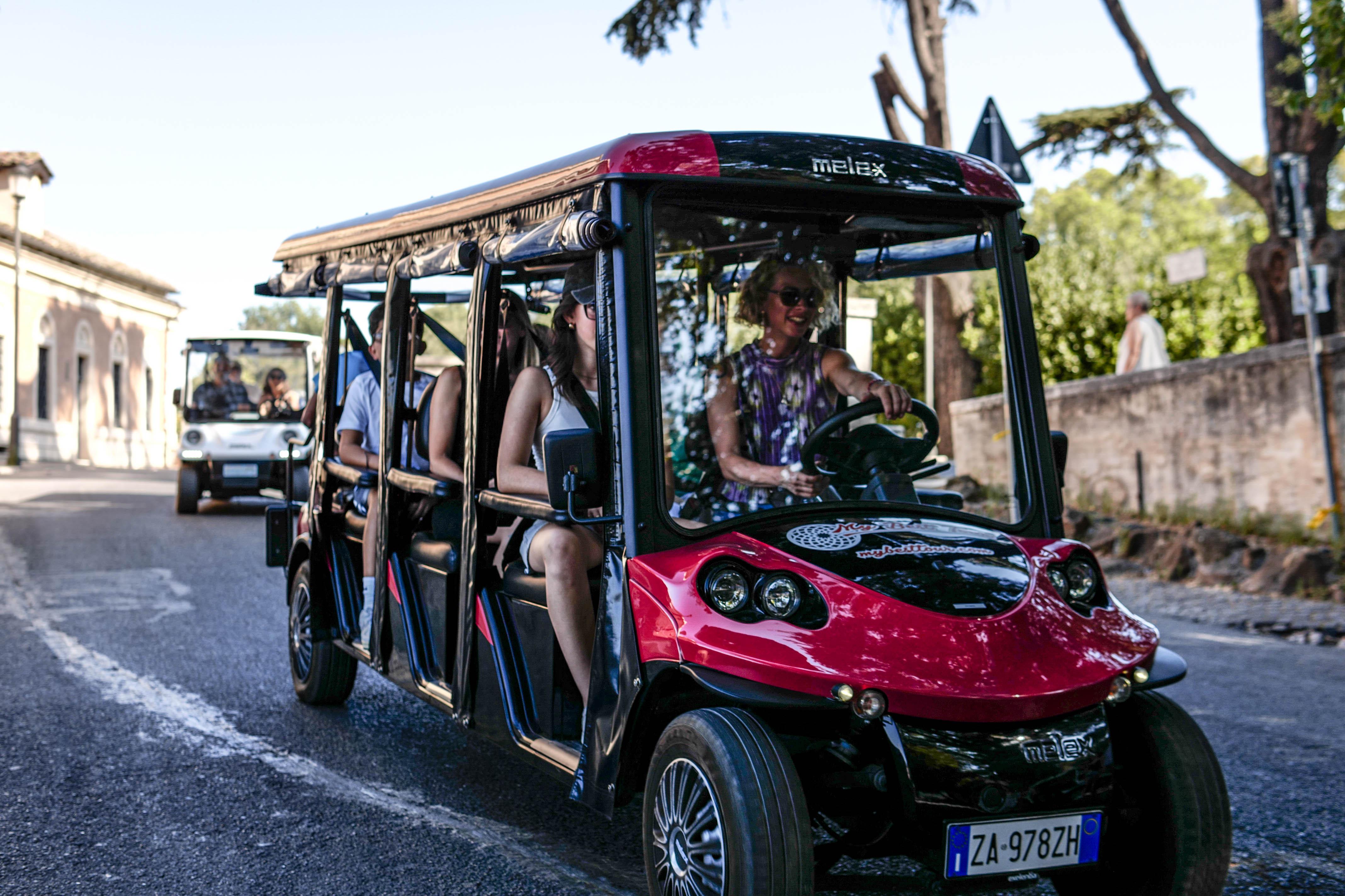 4 hour private golf cart tour Rome customisable route half day — image 3