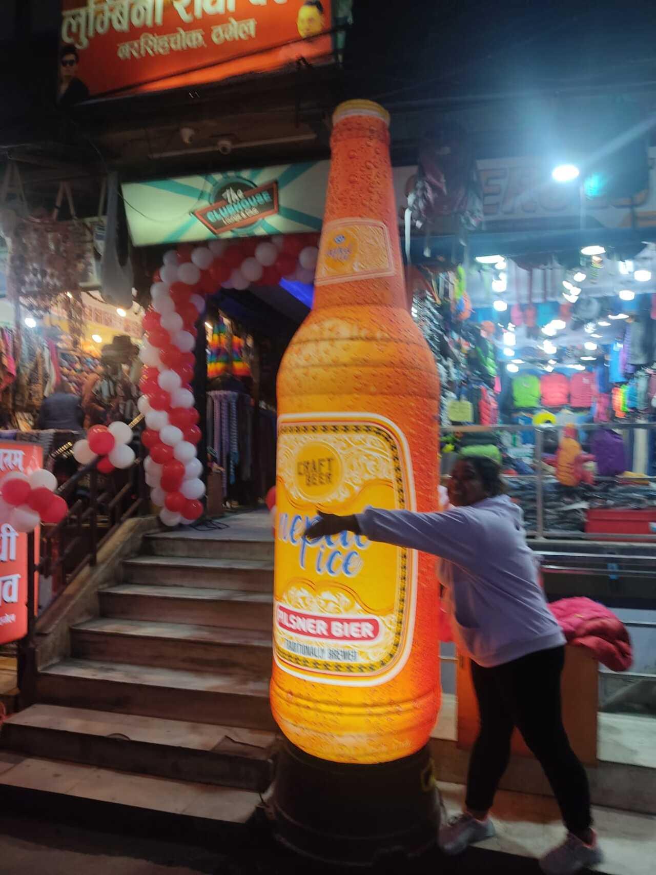 Kathmandu Nightlife & Pub Crawl: Thamel Social Tour
