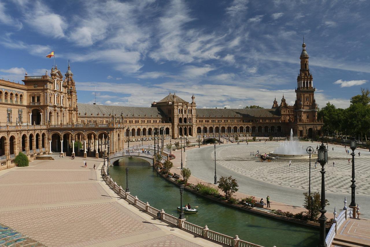 Private Seville Day Tour from Algarve with Personal Driver
