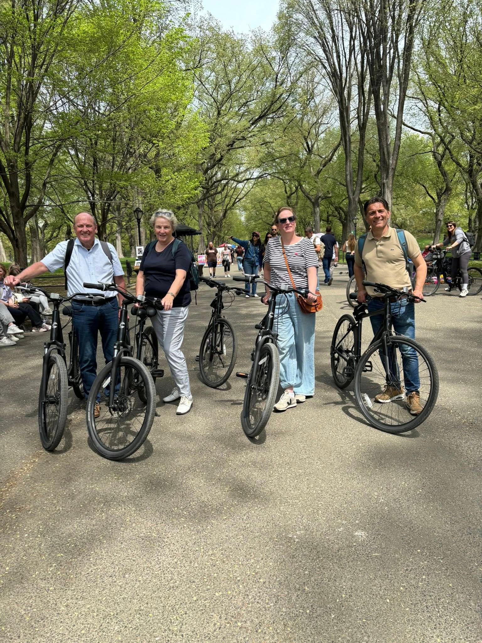 Central Park Bike Rental with City-to-Park Route