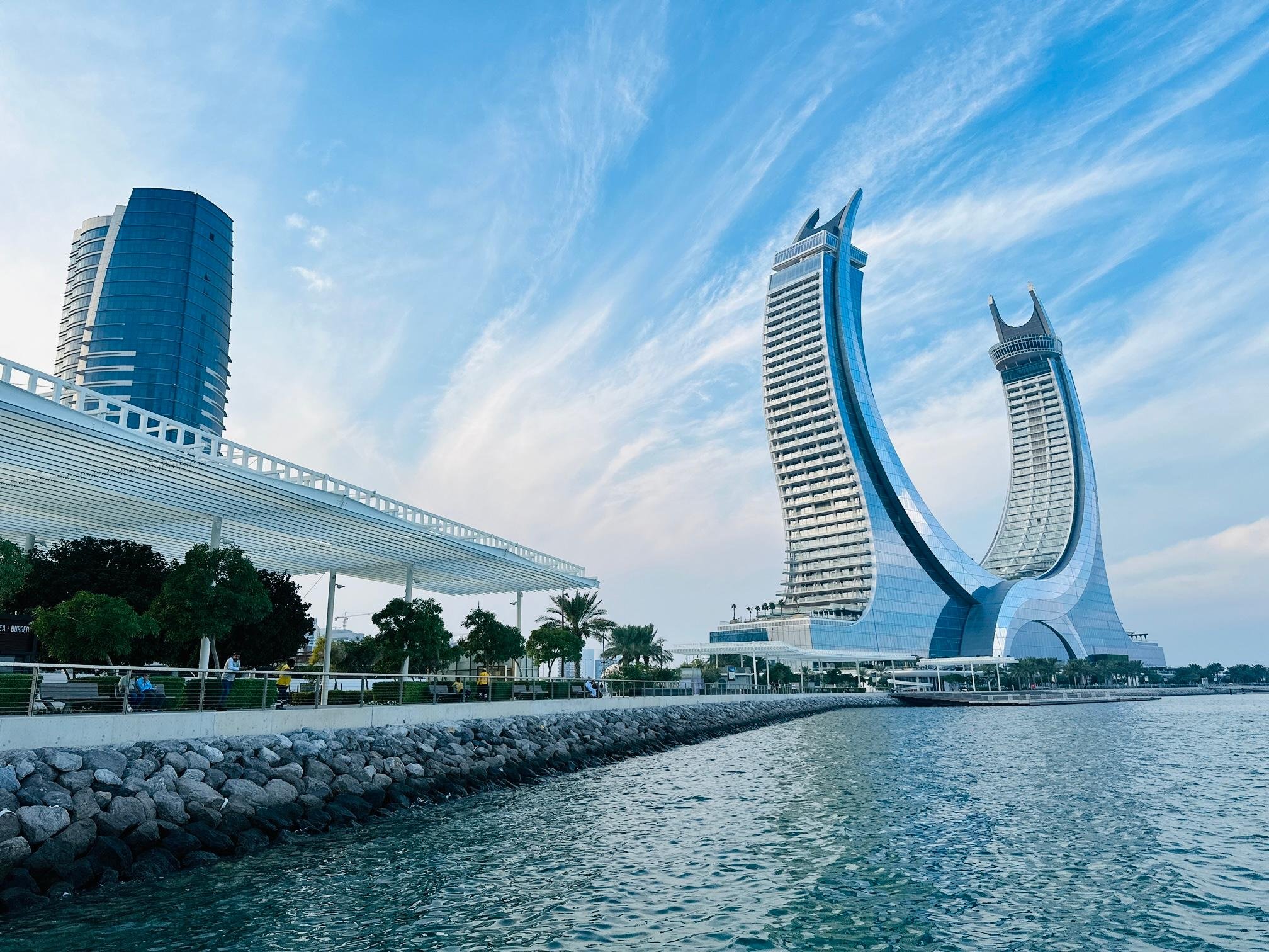 Doha Express: 4-Hour Highlights Layover City Tour