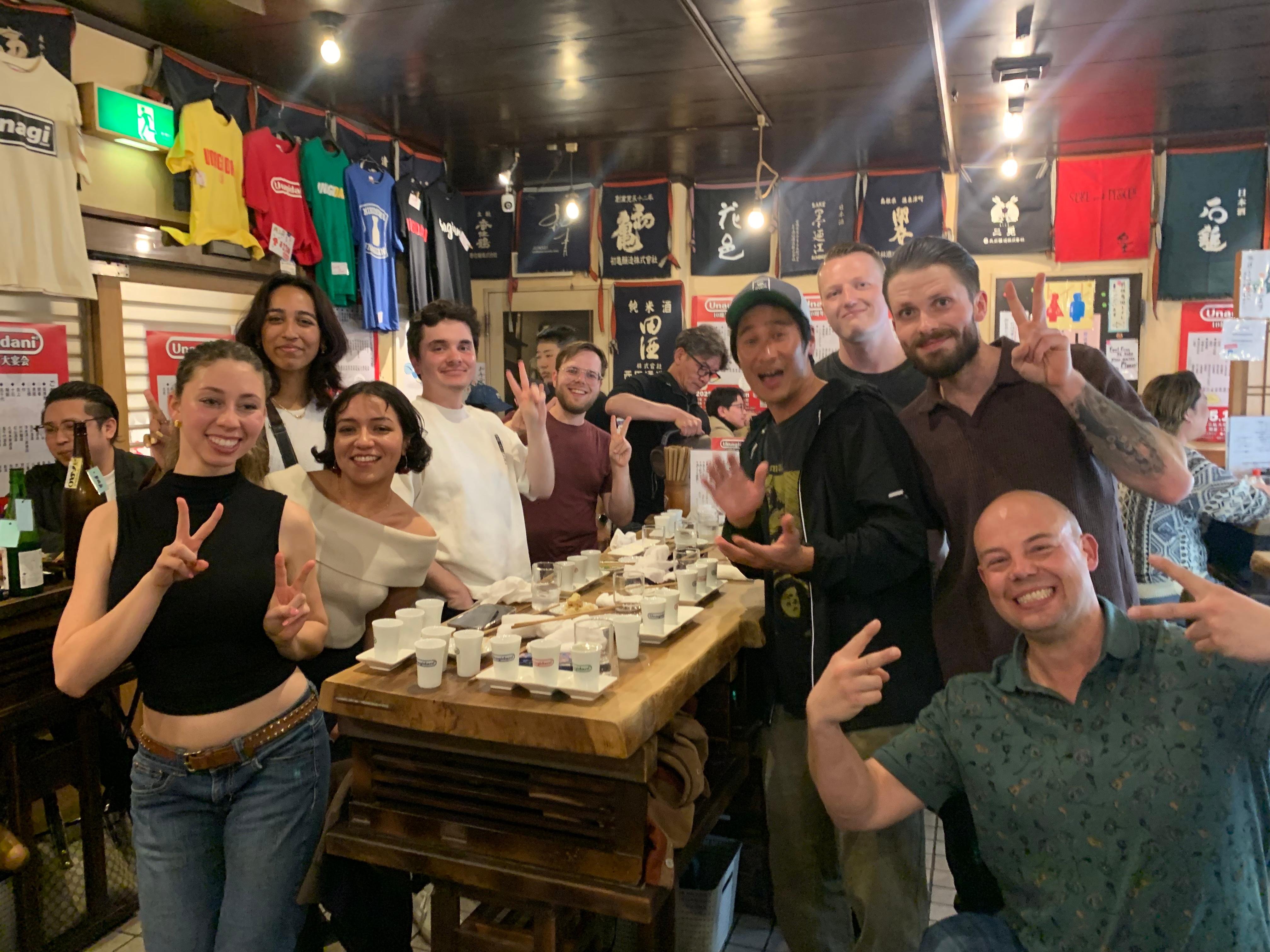 Osaka: Namba Pub Bar Crawl with a Local Guide