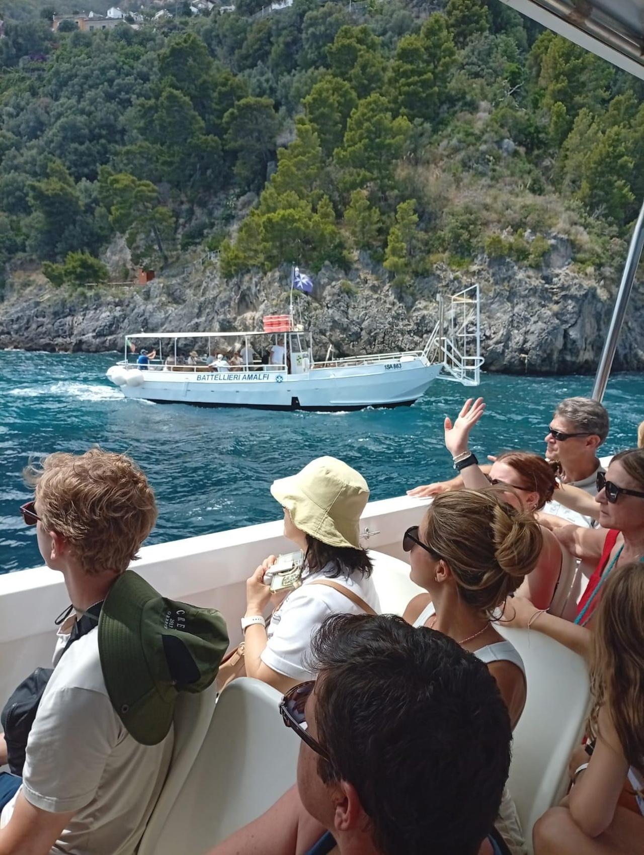 Amalfi Coast Full-Day Tour: Sorrento, Positano & Boat Ride from Naples