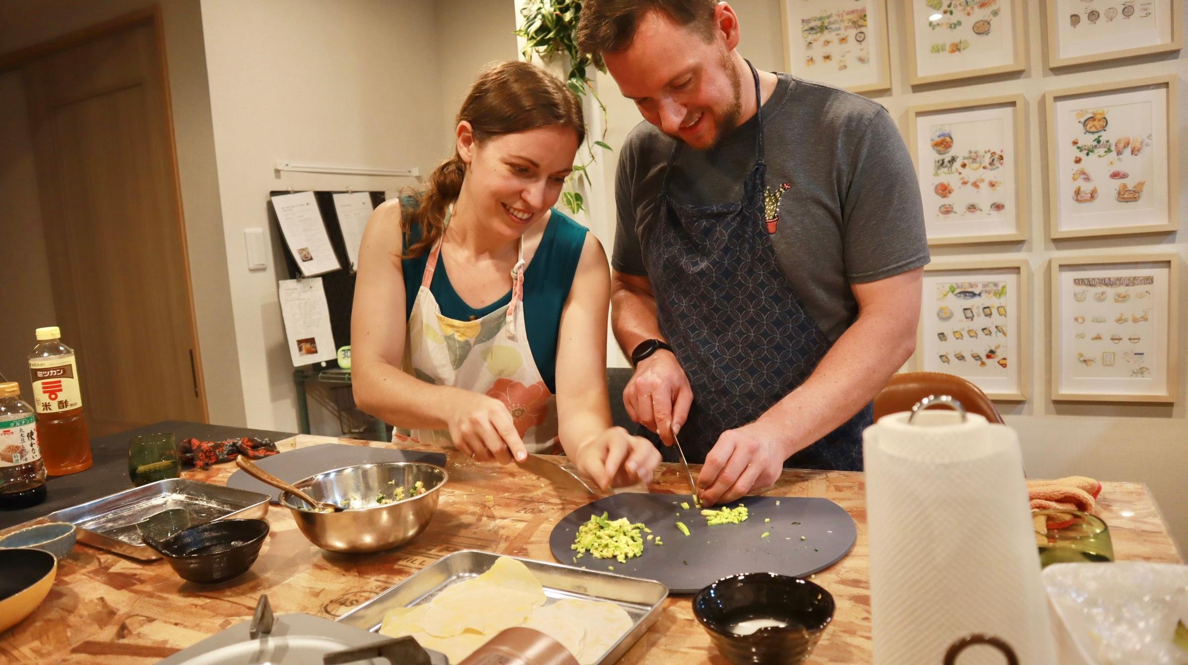 Osaka: Gluten-Free Ramen and Gyoza Cooking Class