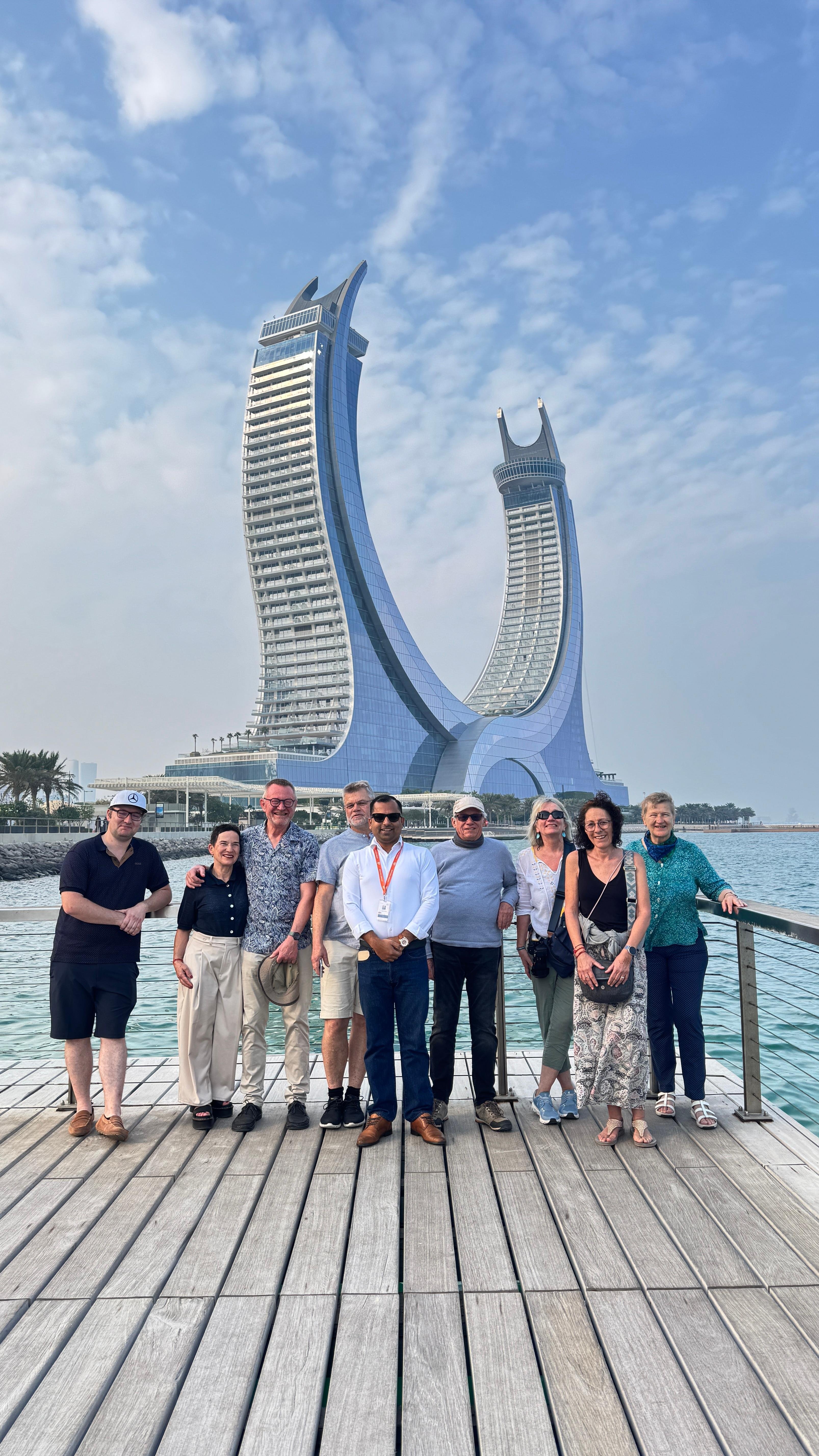 Doha Private Highlights Tour & Traditional Dhow Cruise