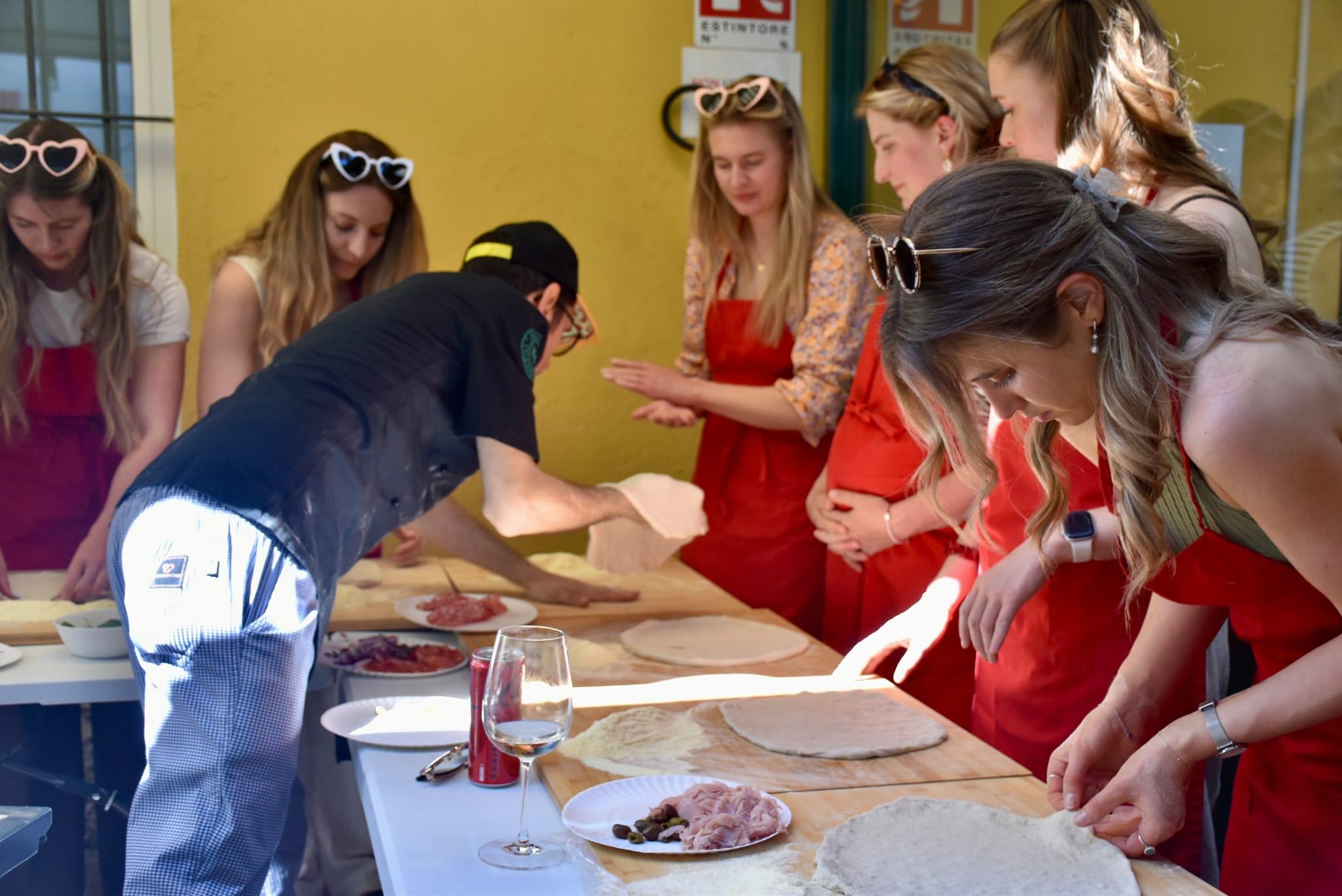 pizza making class in Como — photo 11