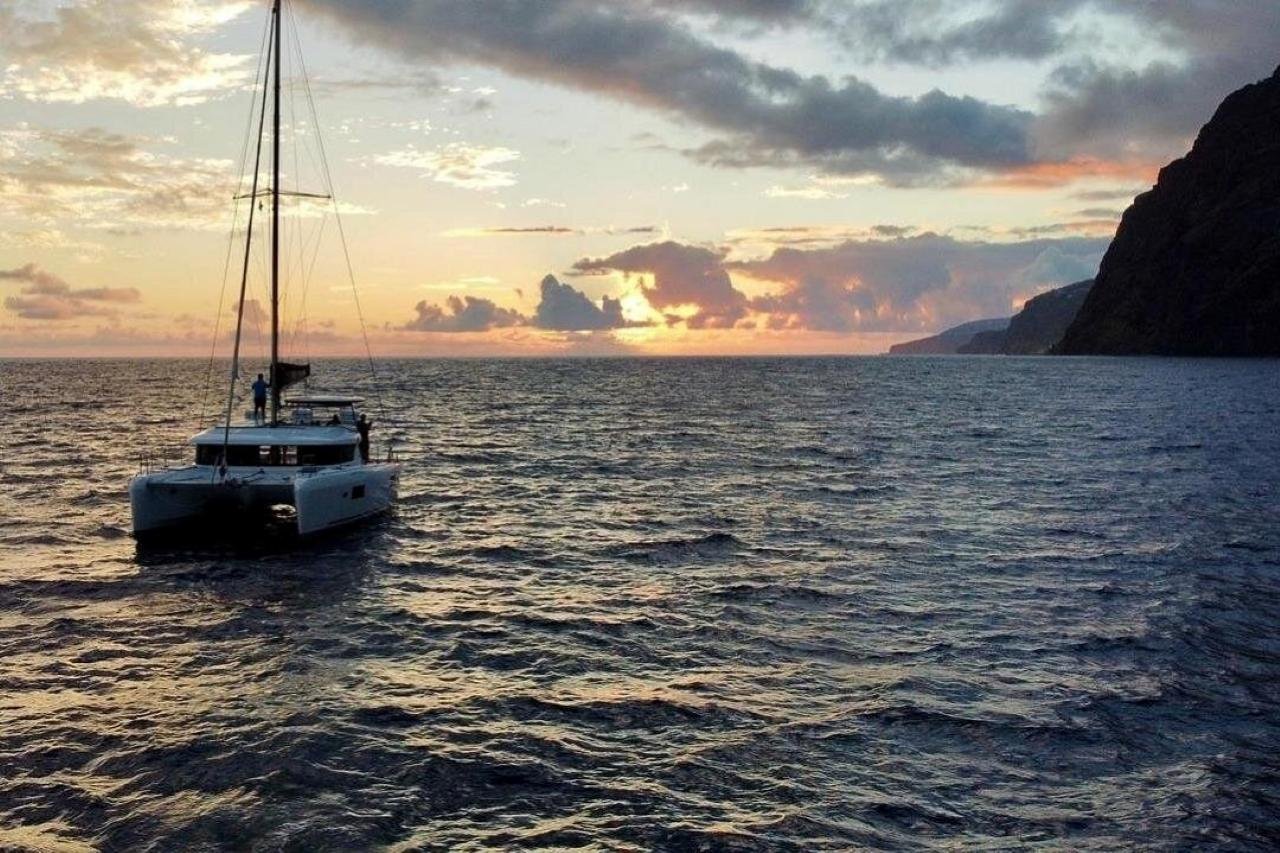 Cabo Girão Sunset Sail & Swim