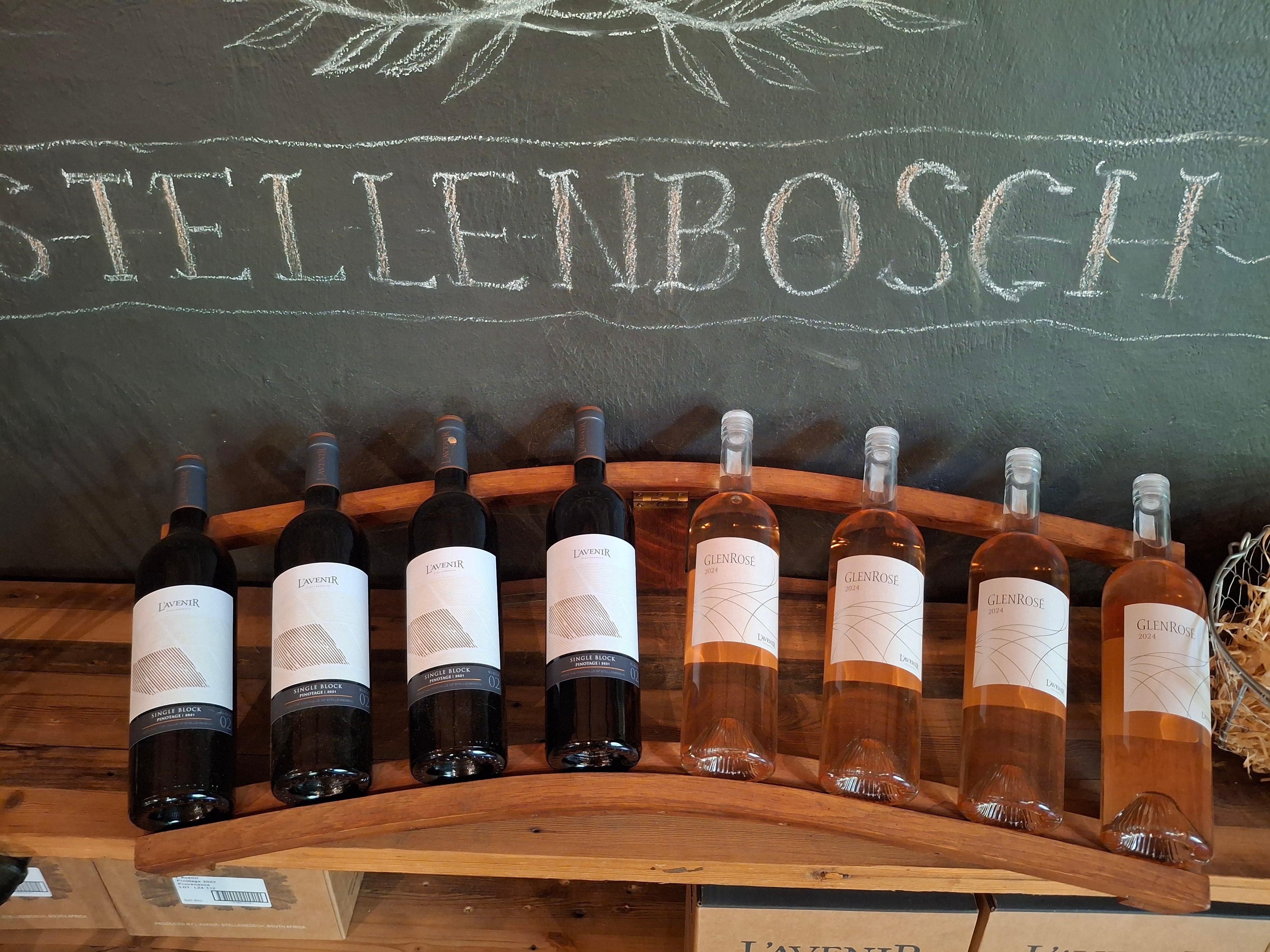 Private Cape Winelands Day Tour with Lunch