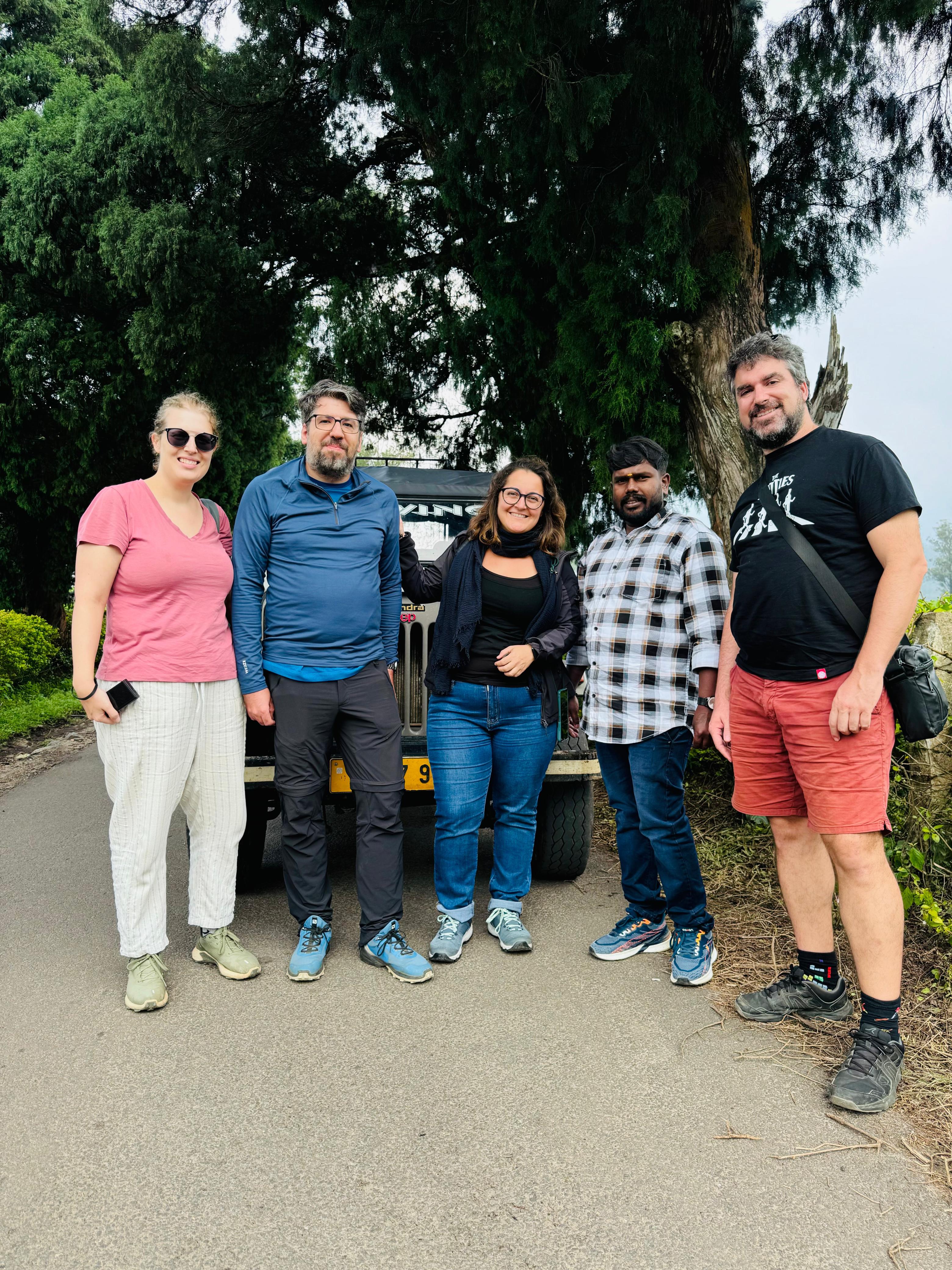 Munnar: Kolukkumalai High-Altitude Tea Estate Jeep Adventure