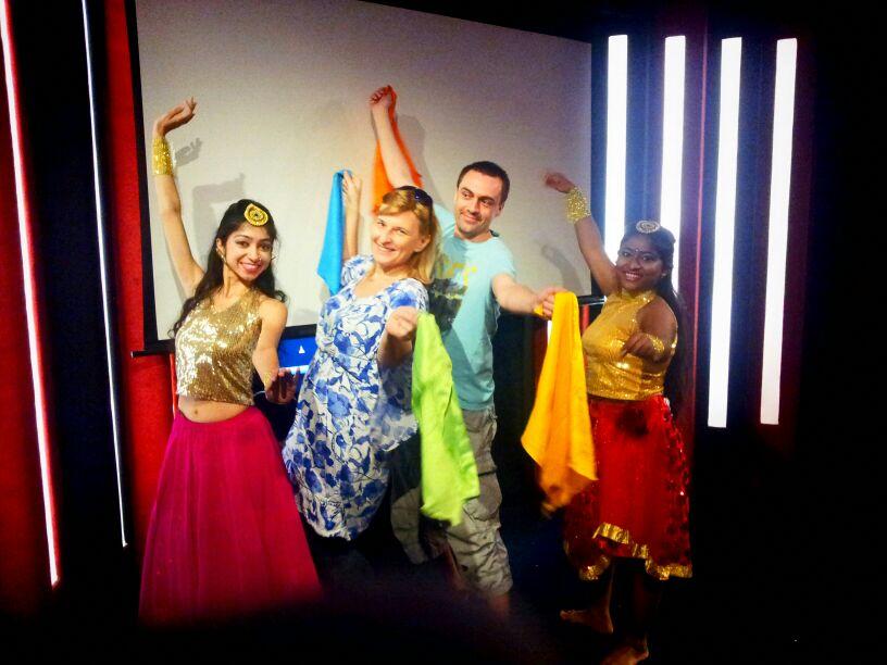 Mumbai: Behind-the-Scenes Bollywood Film Studio Tour