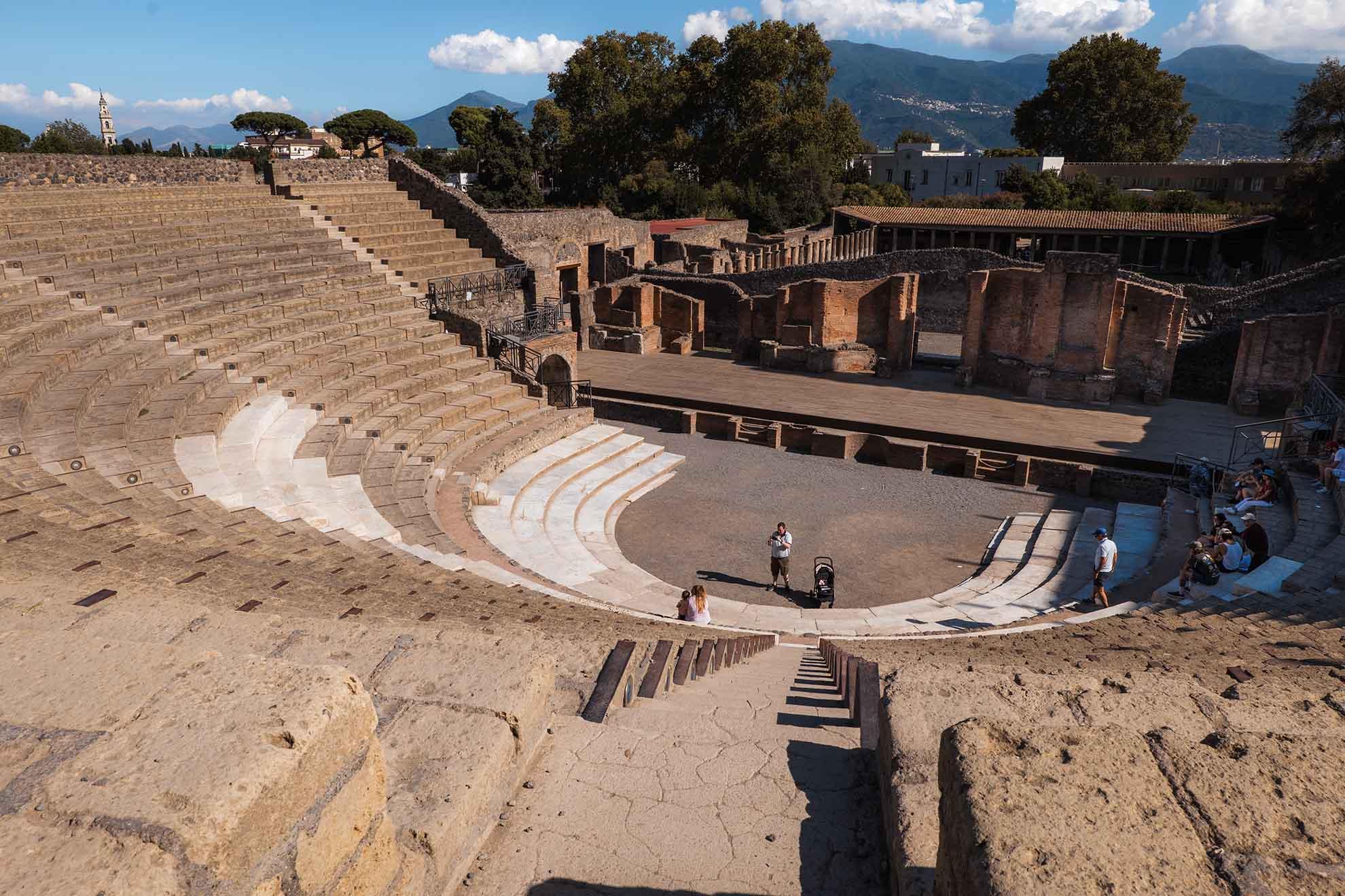 Pompeii Skip-the-Line Entry with Mobile Guide
