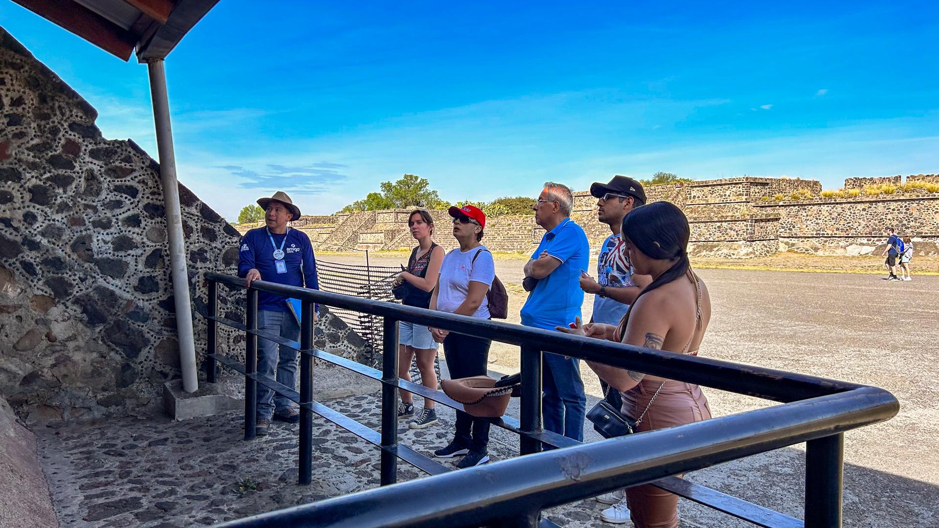 Teotihuacan Early Access Guided Tour