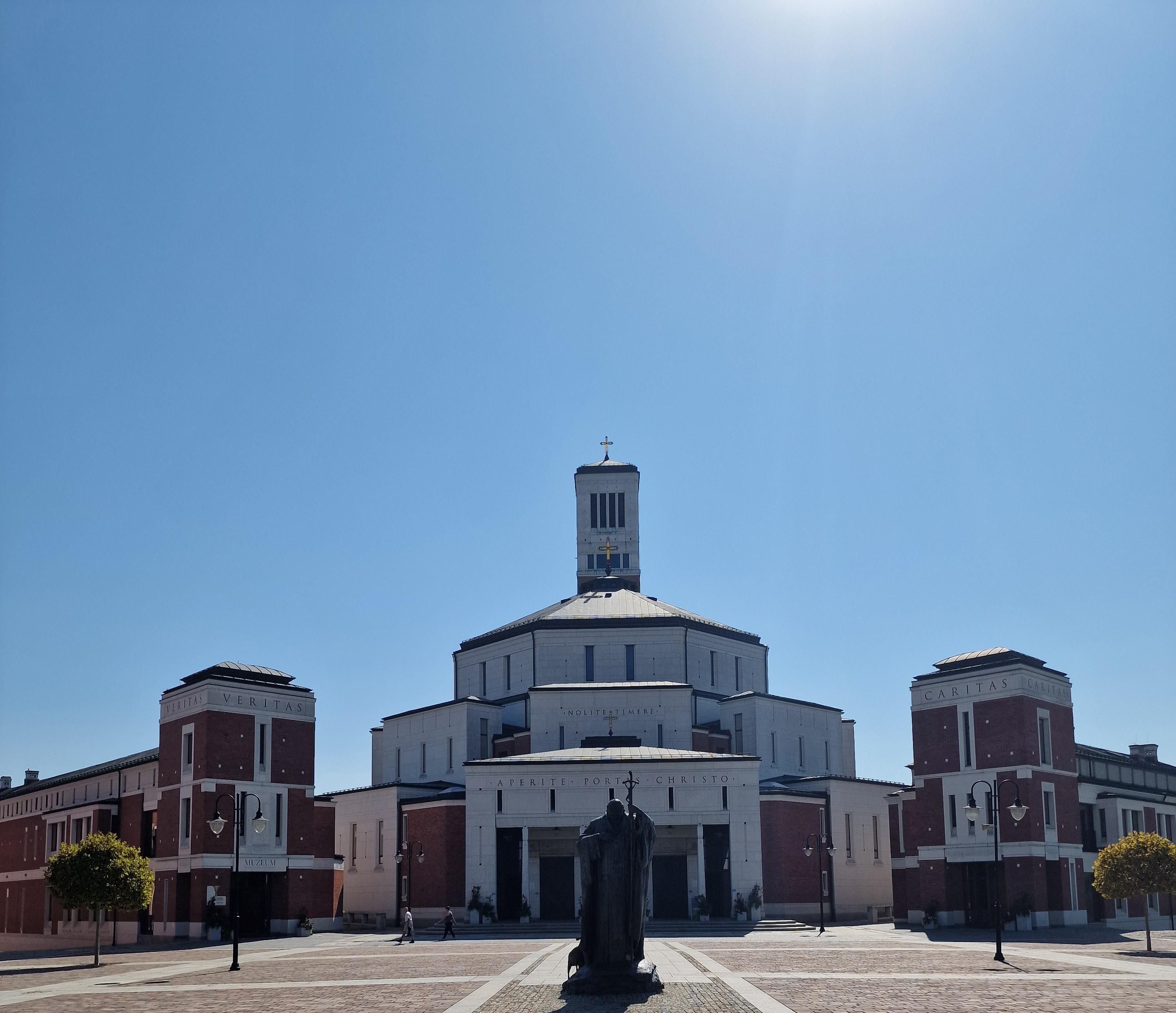 John Paul II Center & Divine Mercy Sanctuary Tour from Krakow