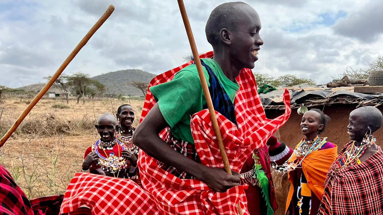 Authentic Maasai Village Day Tour from Nairobi