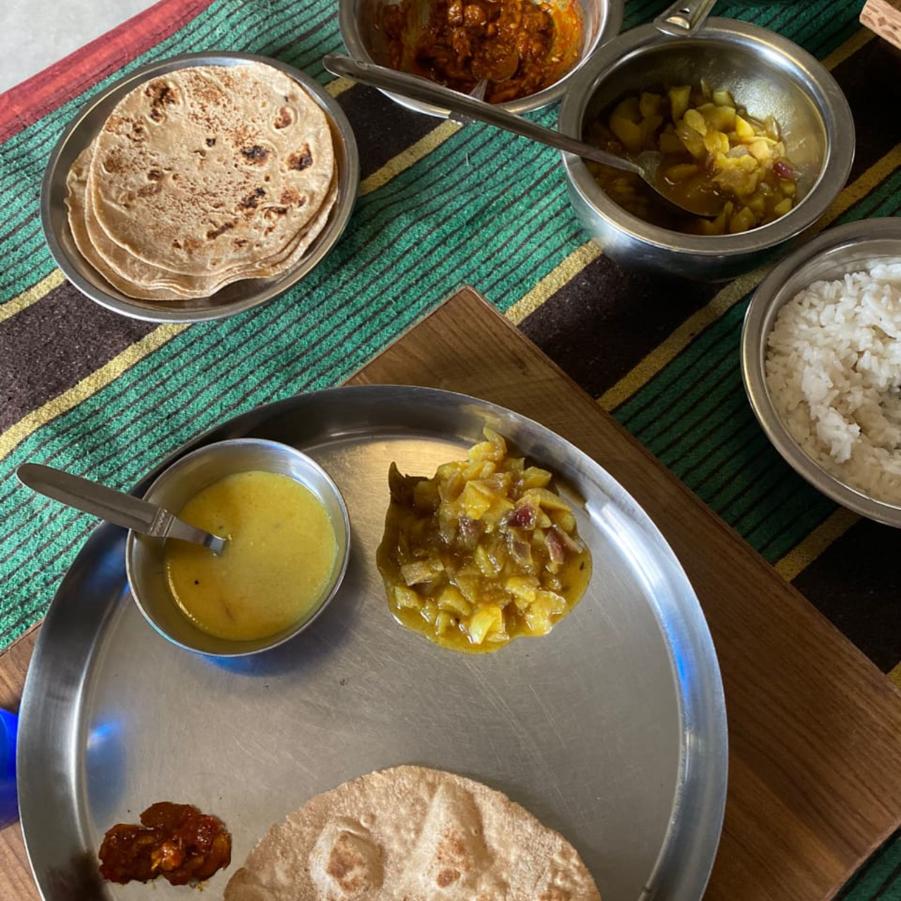 Jodhpur: Thar Desert Camel & Jeep Safari with Traditional Dining