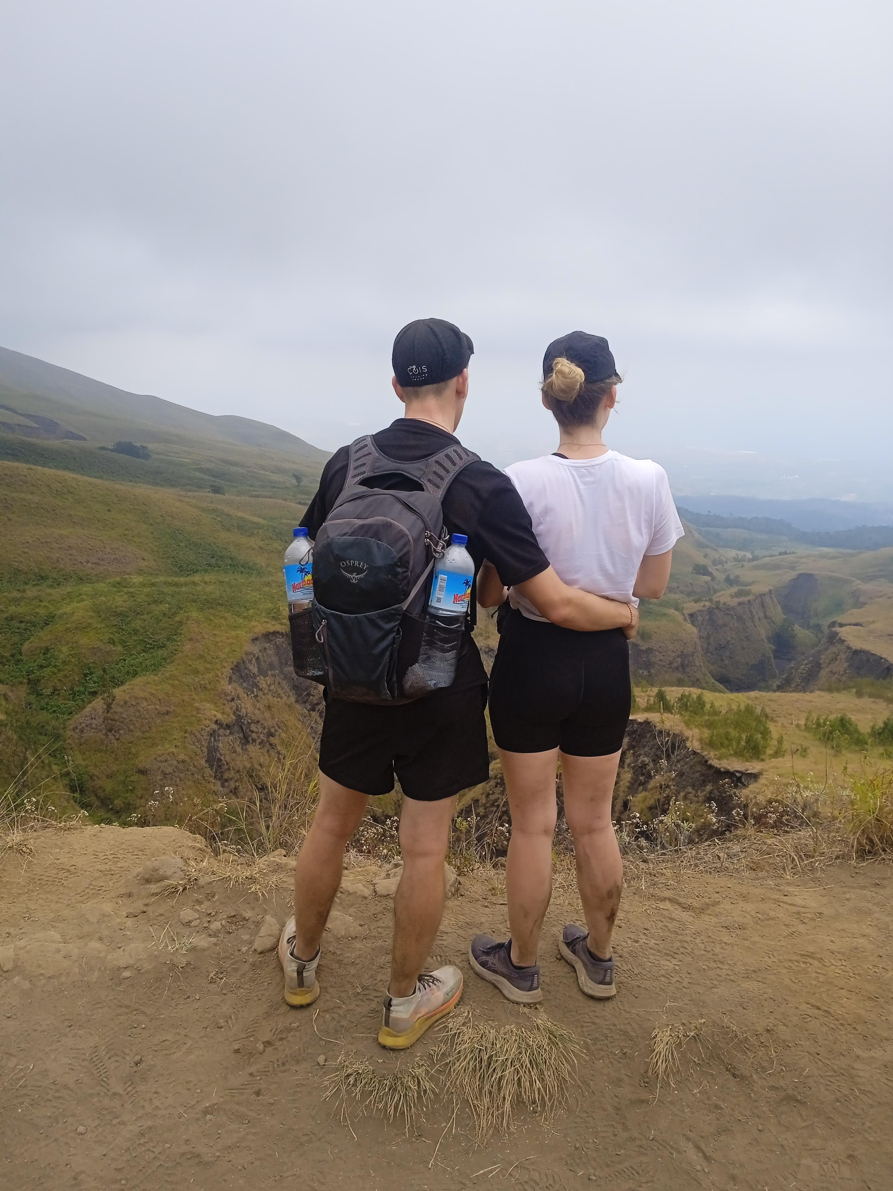 Mount Rinjani 2-Day Crater Rim Trek from Senaru