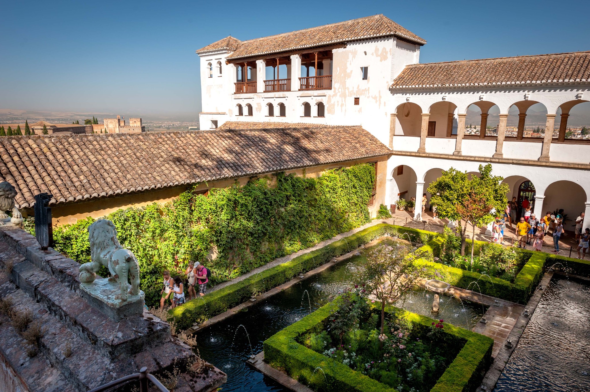 Alhambra Palace & Generalife: GPS-Guided Audio Tour