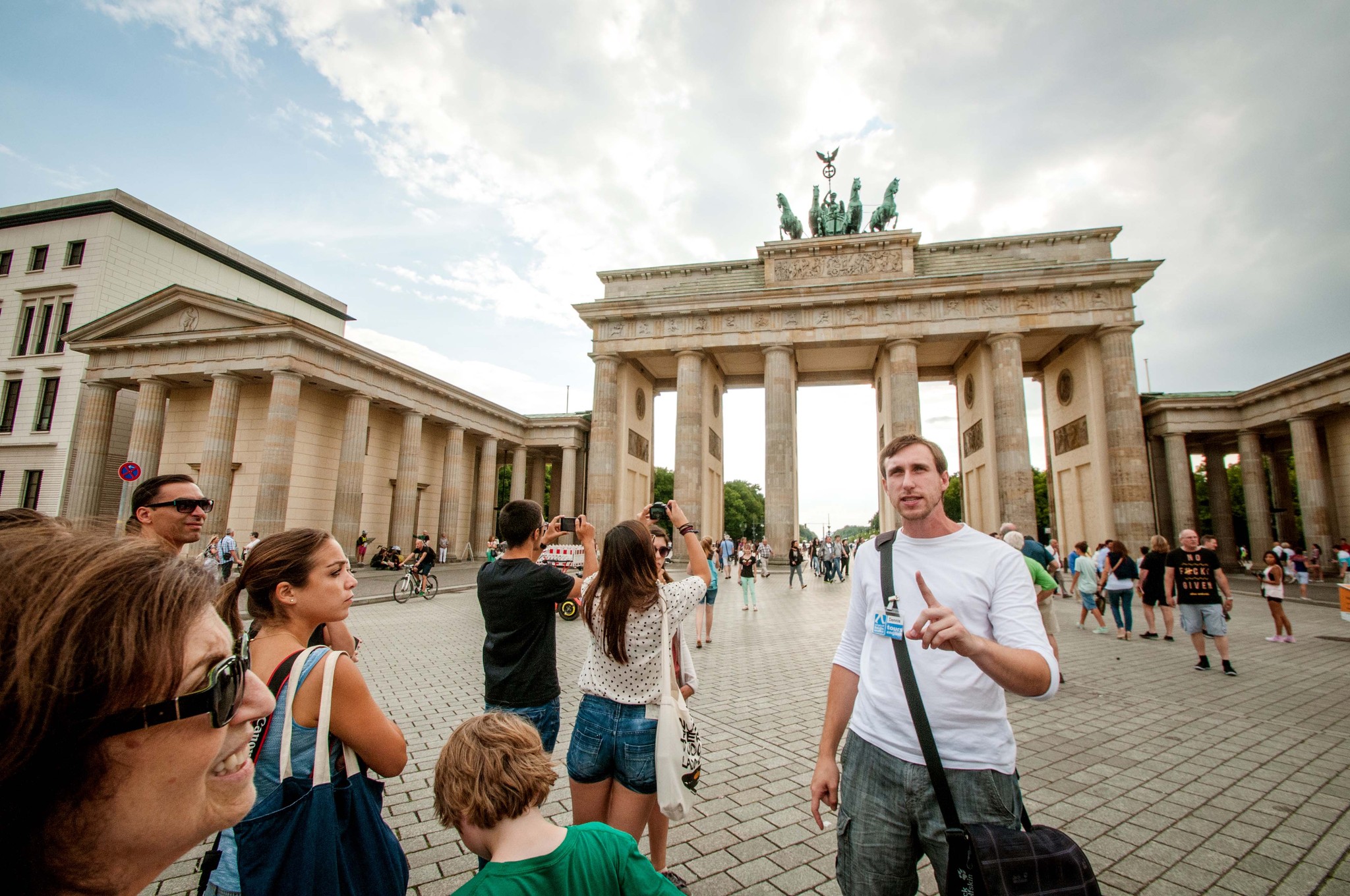 Berlin walking tour — Mitte, the Reichstag and the government quarter — image 1