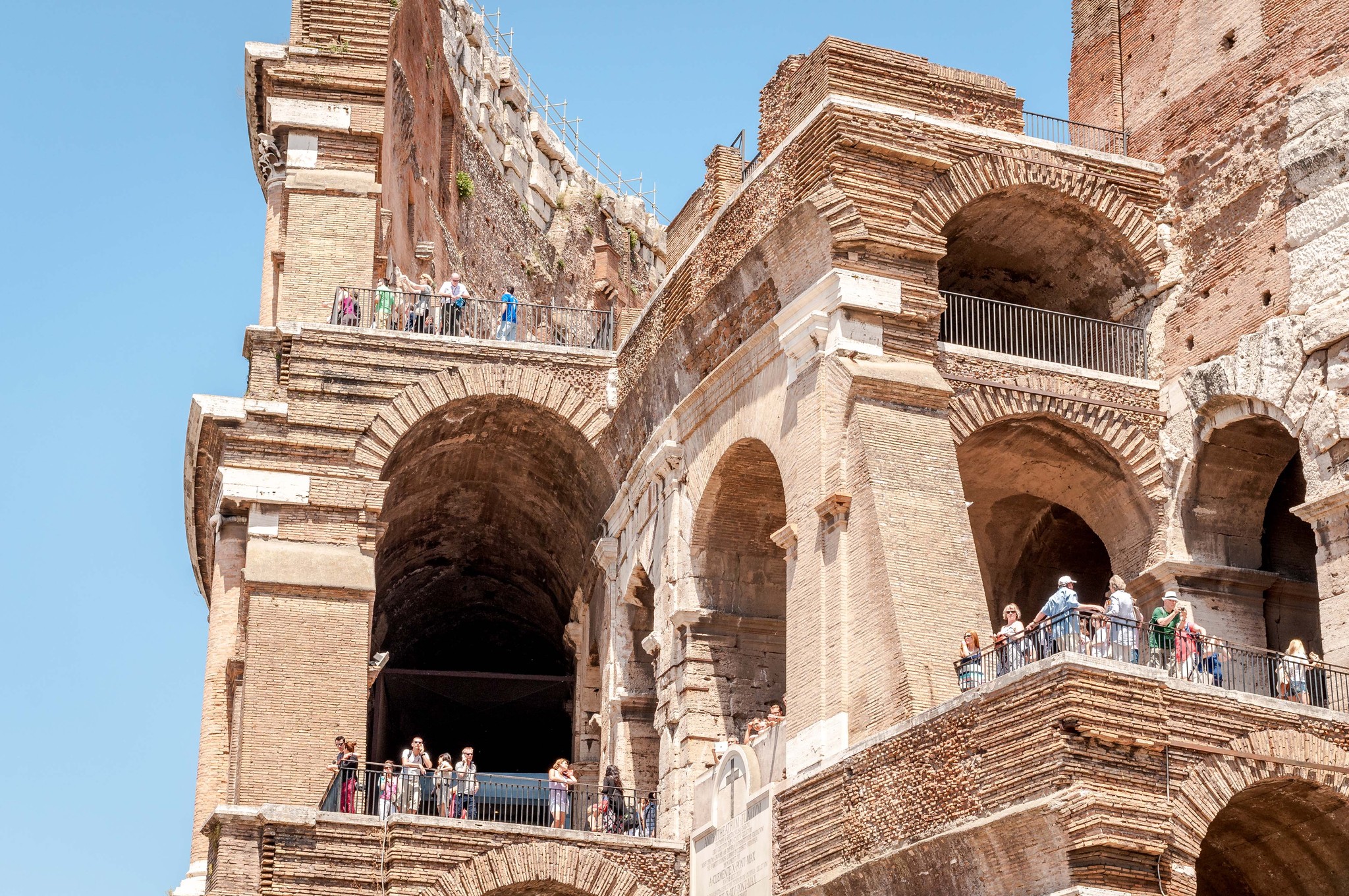 Rome Colosseum Arena, Roman Forum & Palatine Hill VIP Tour