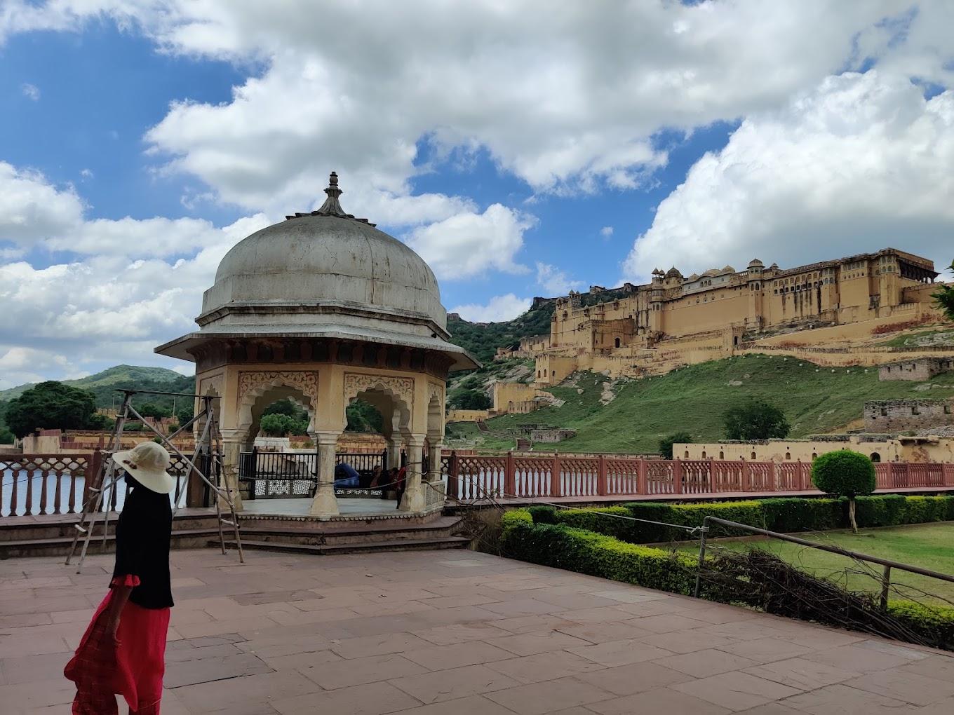 Jaipur: Amber Fort Guided Tour with Entry Ticket