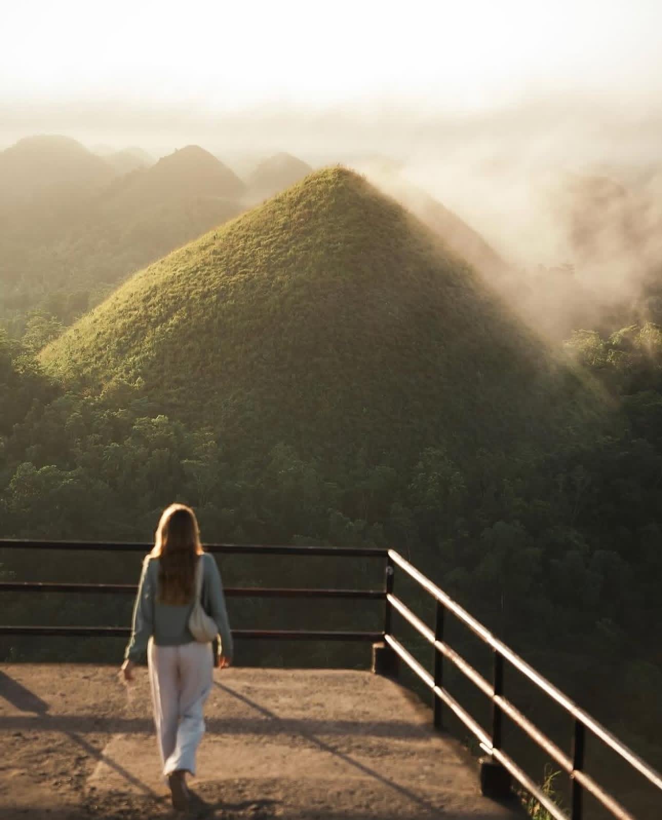 Bohol Countryside Day Tour from Cebu – Chocolate Hills, Tarsiers & Loboc River