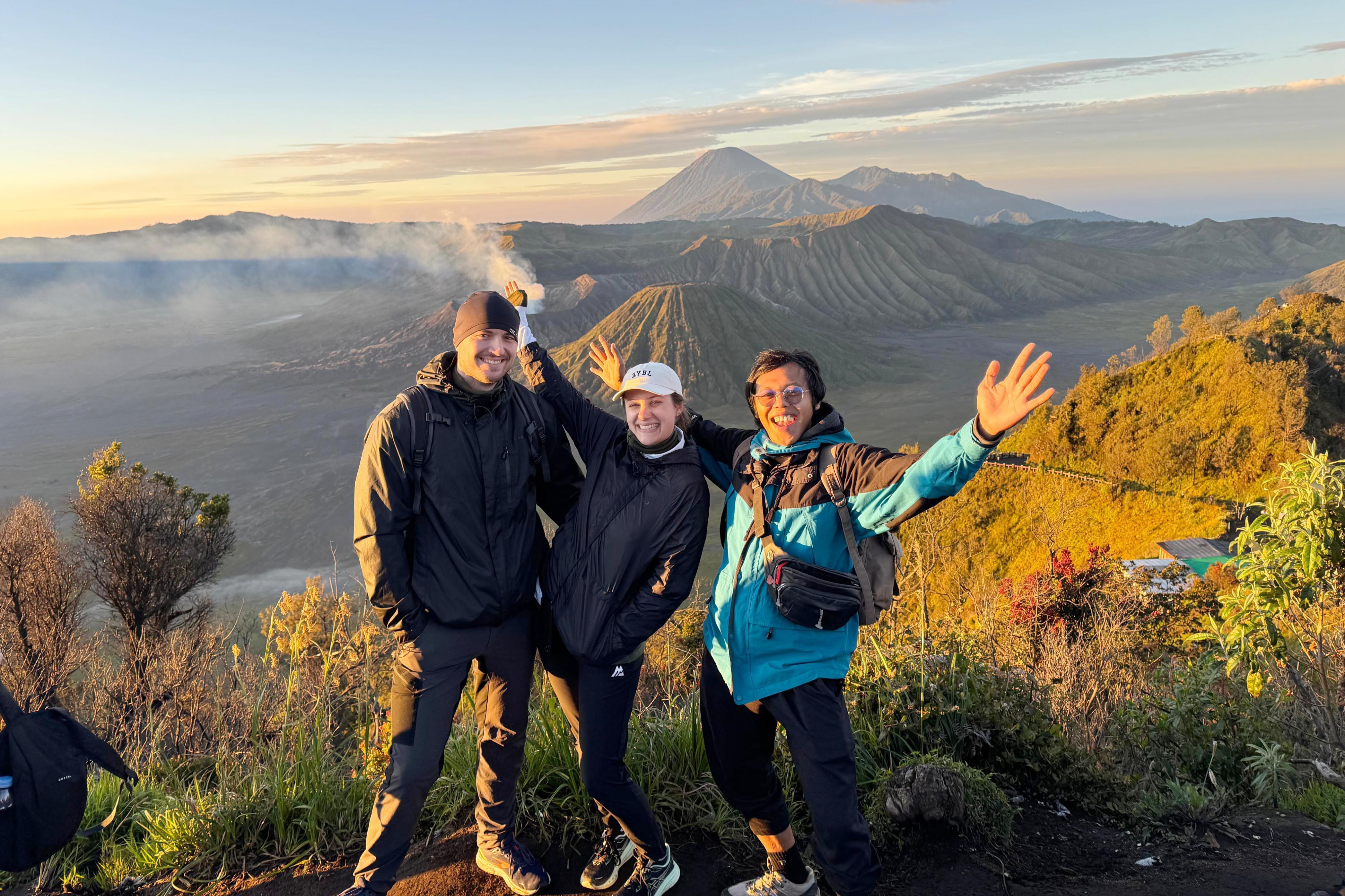 3-Day Java Volcanoes Expedition: Bromo and Ijen to Bali