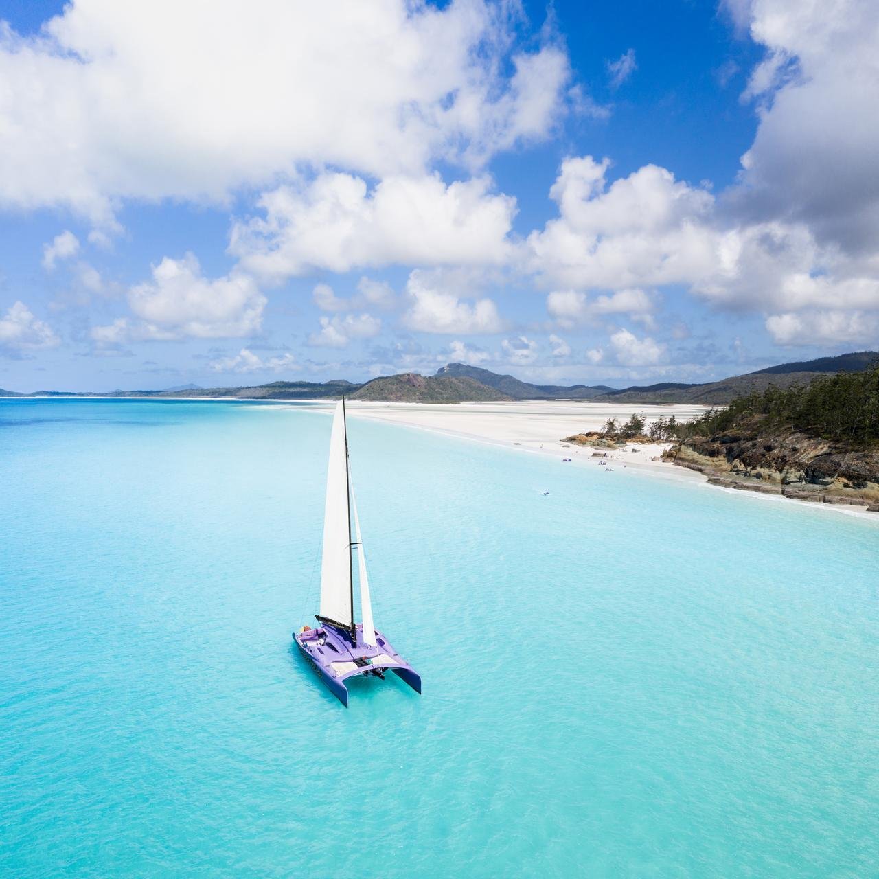 Whitsundays Full-Day Sailing on Camira Catamaran from Airlie Beach