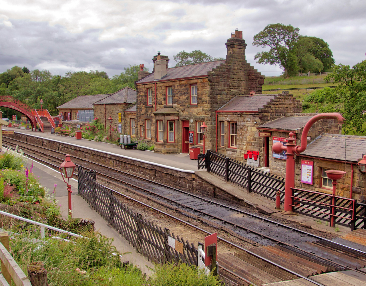 York: North Yorkshire Moors and Whitby Scenic Day Trip