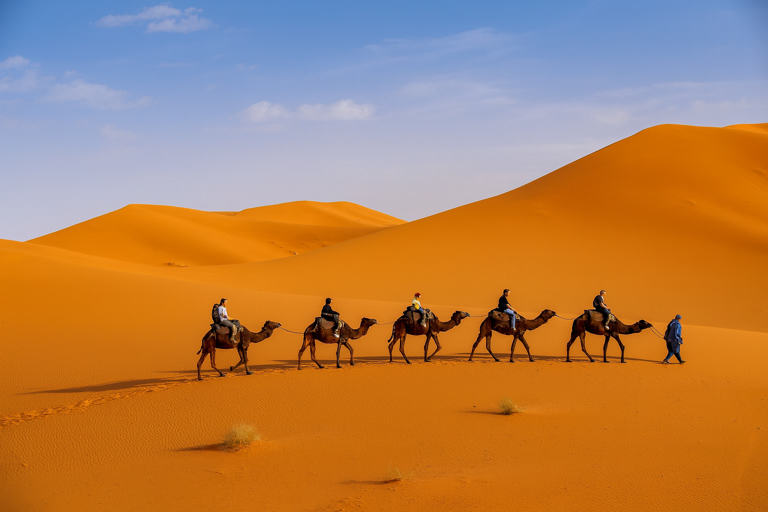 Marrakech to Merzouga: 3-Day Sahara Desert & Luxury Camp Journey