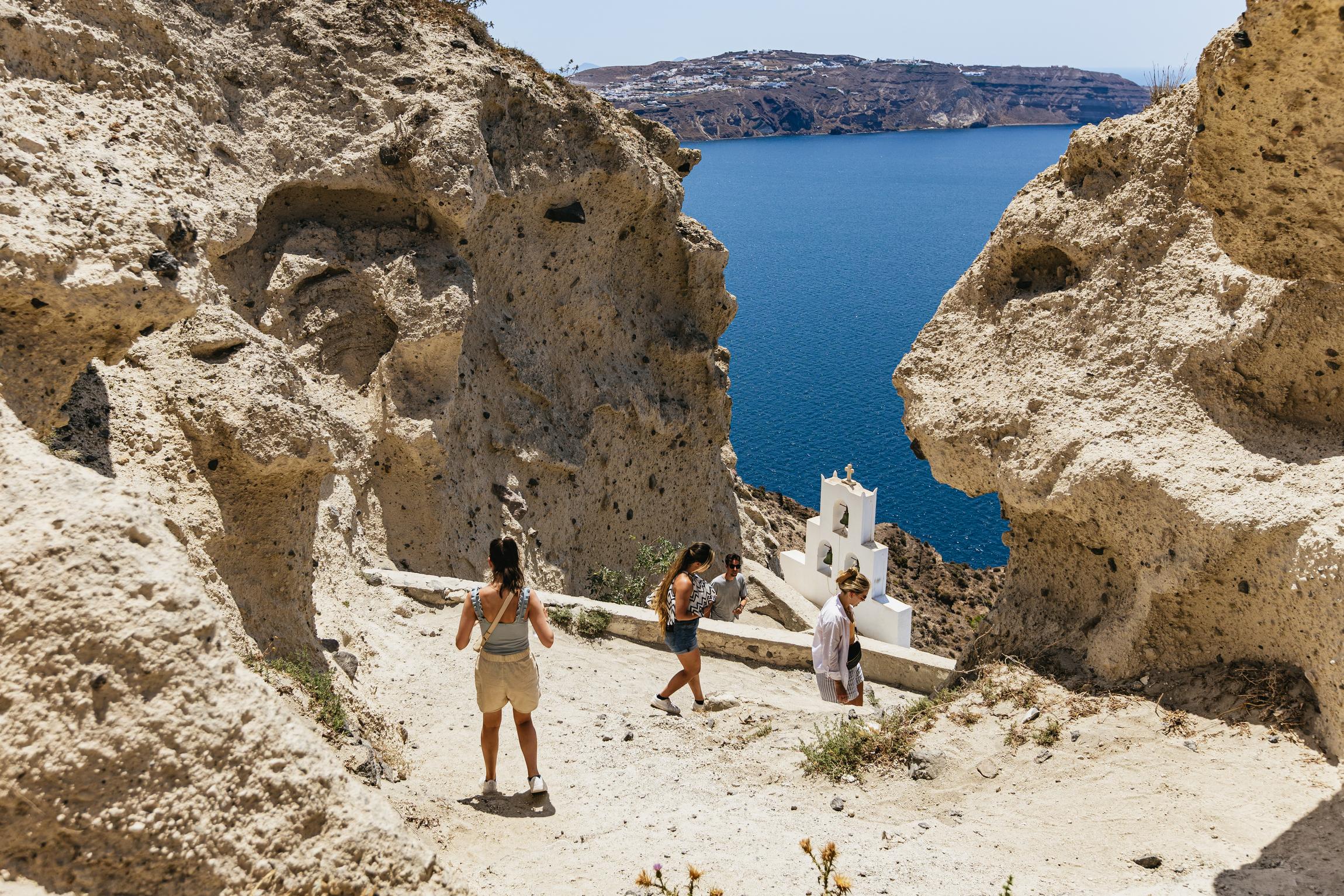 Santorini: ATV Quad Bike Tour with Lunch and Pickup
