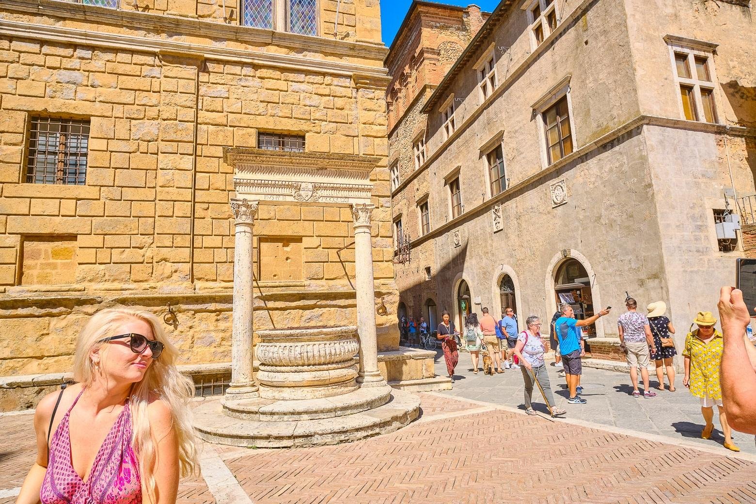 wine tour in Montalcino — photo 27