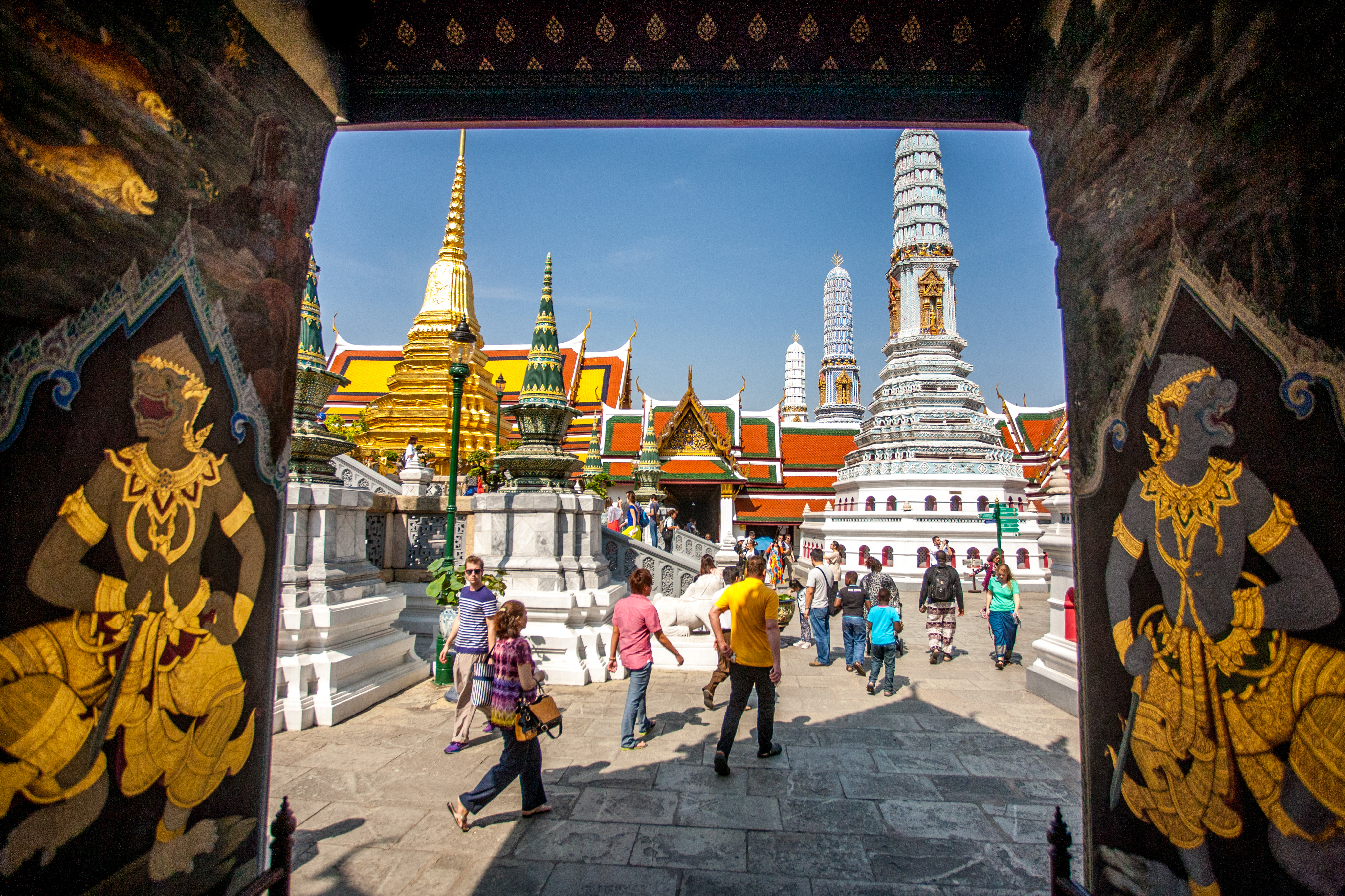 Bangkok Grand Palace, Wat Pho & Canal Boat Explorer