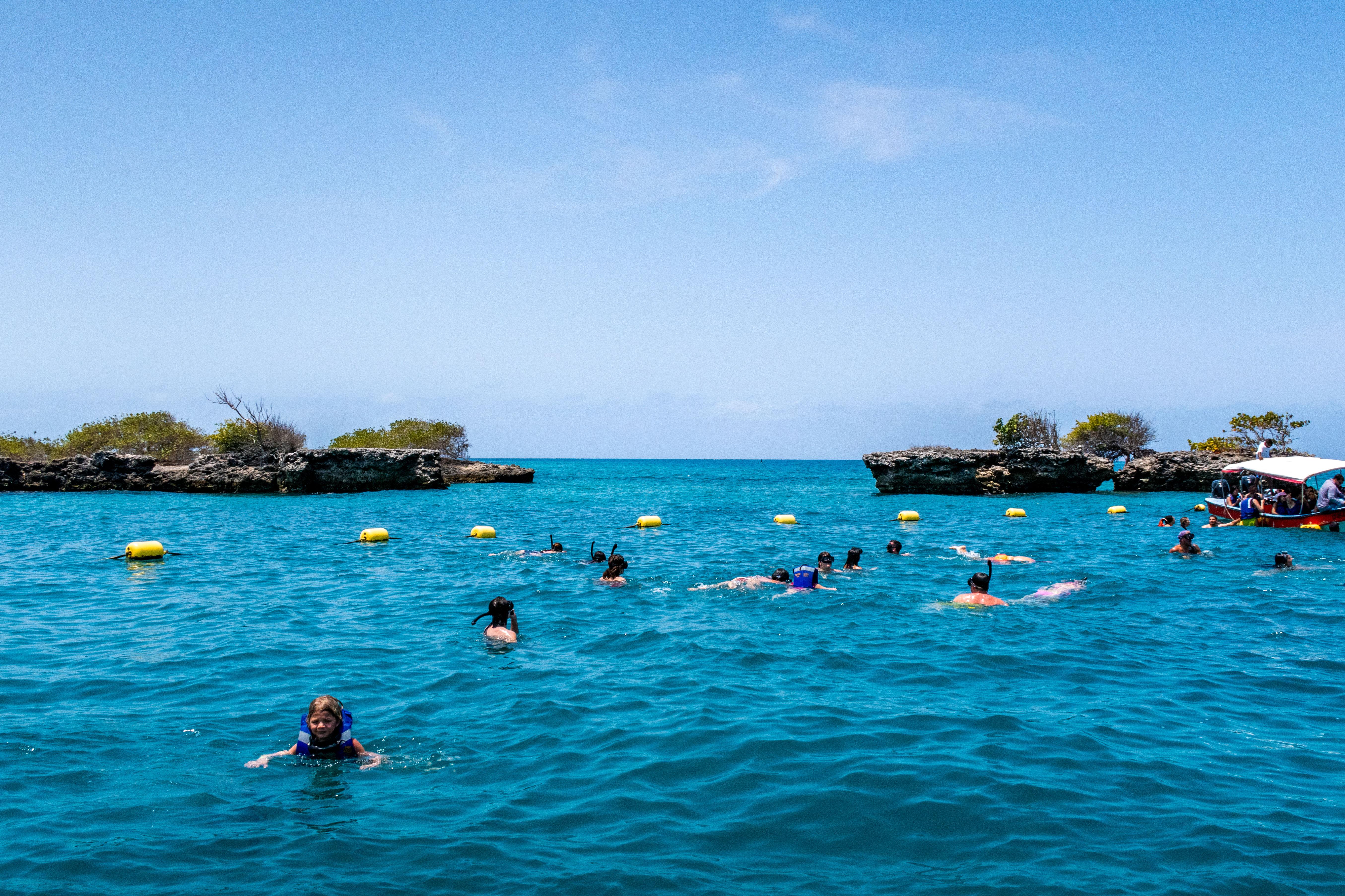 Cartagena Caribbean Explorer: 4 or 5 Island Boat Tour