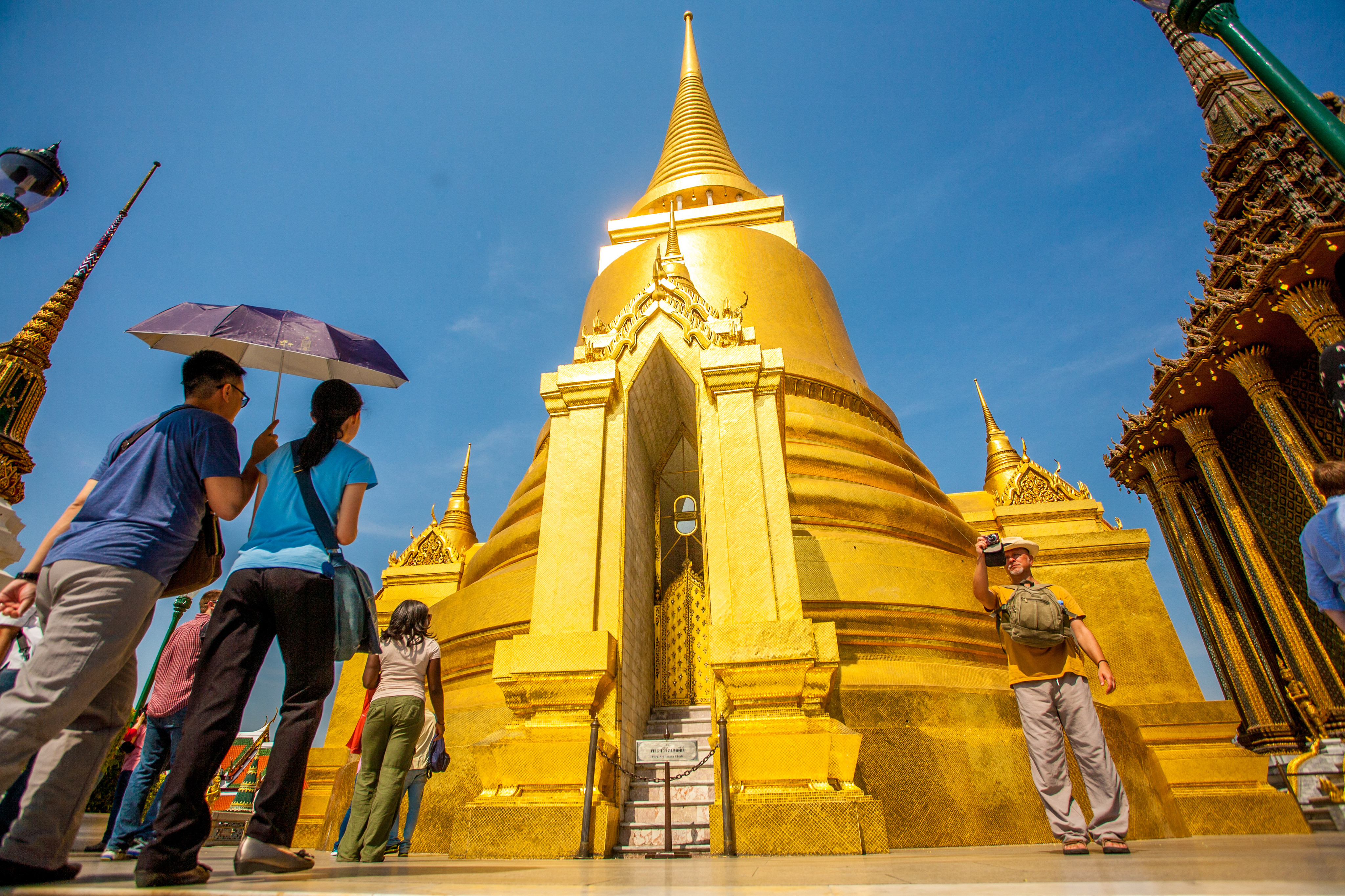 Bangkok Grand Palace, Wat Pho & Canal Boat Explorer