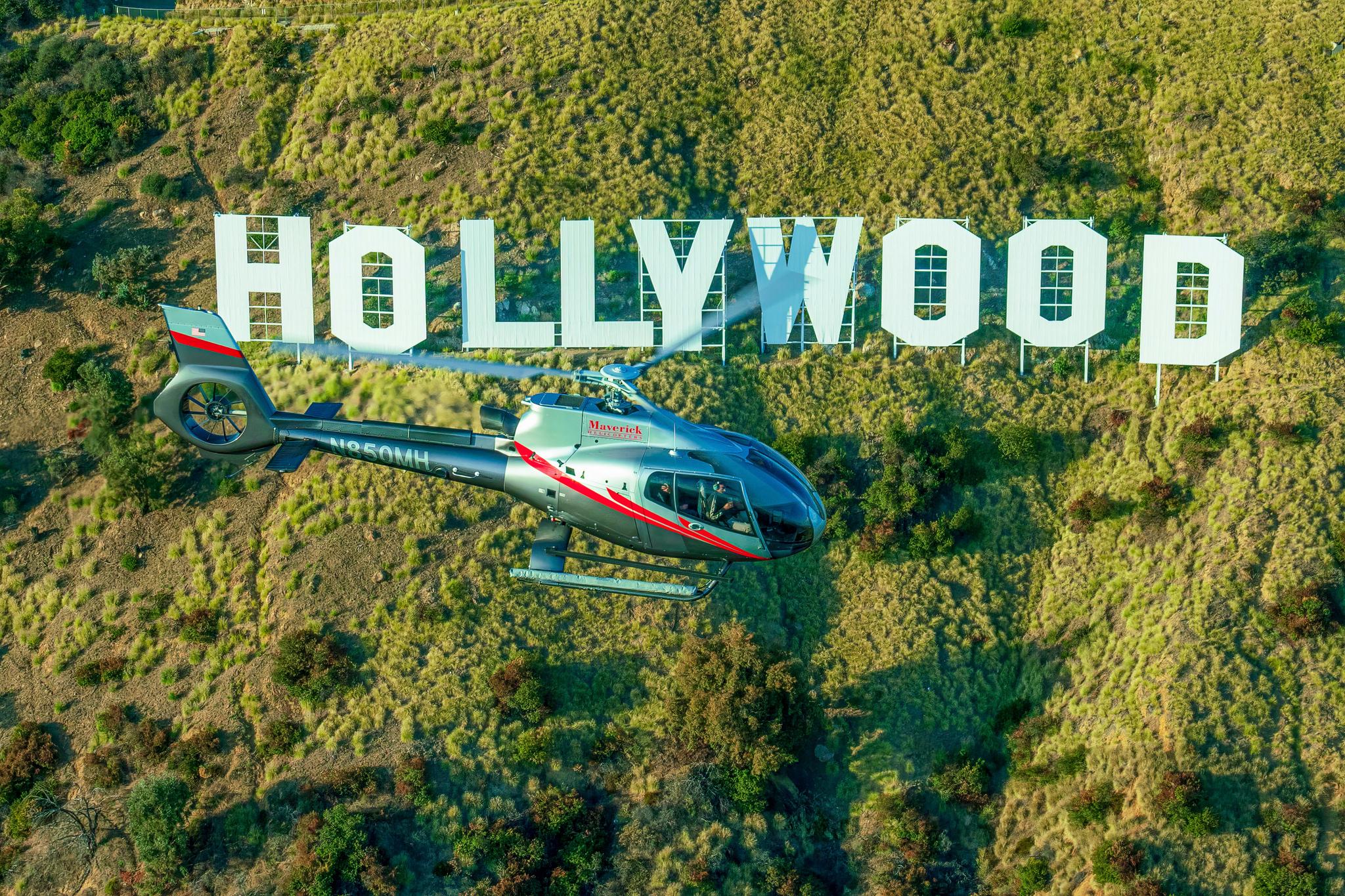 Hollywood & Beyond Celebrity Helicopter Tour from Santa Monica